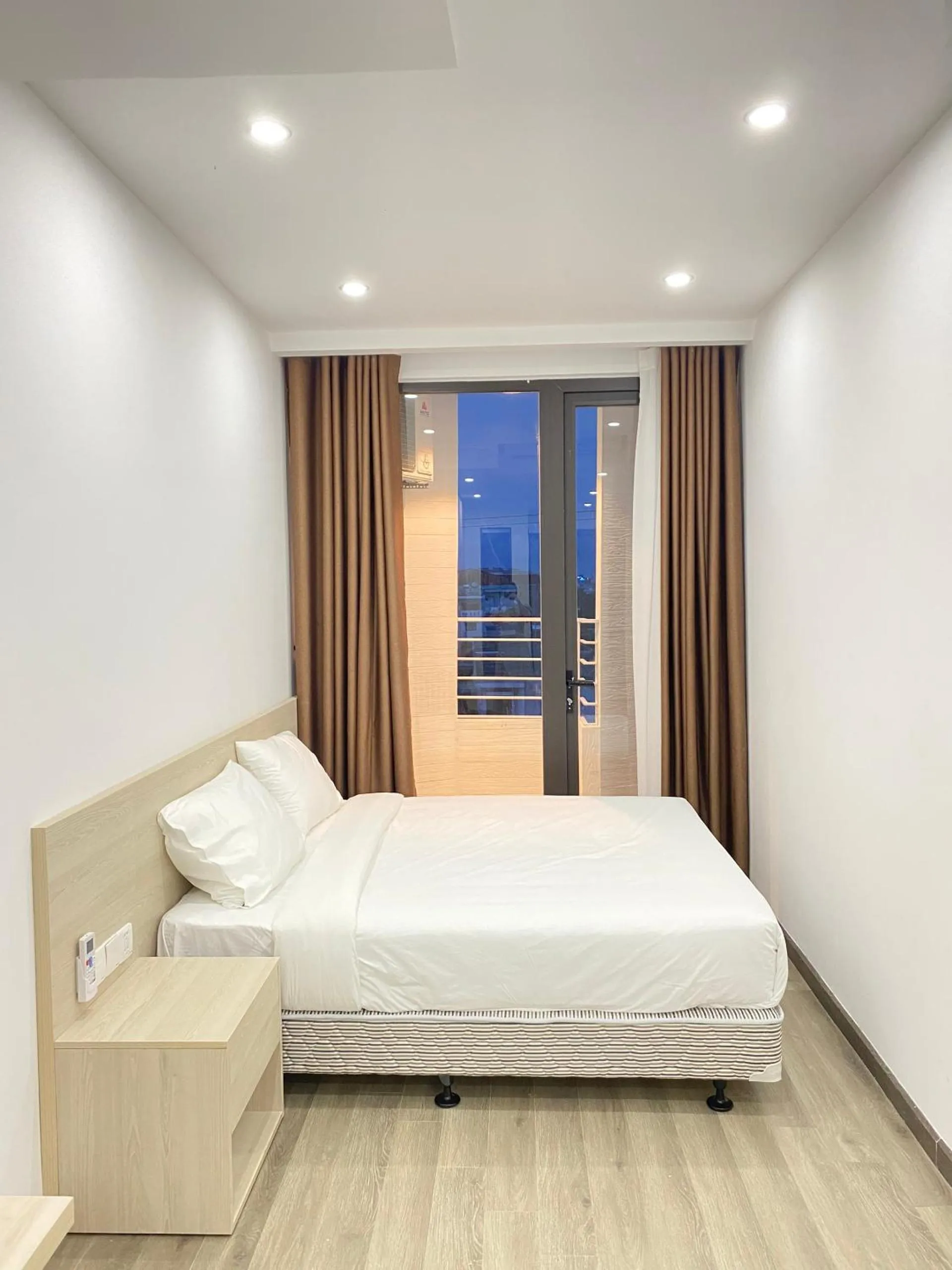 Bedroom in GOODTECH LUXURY Hotel & Apartment