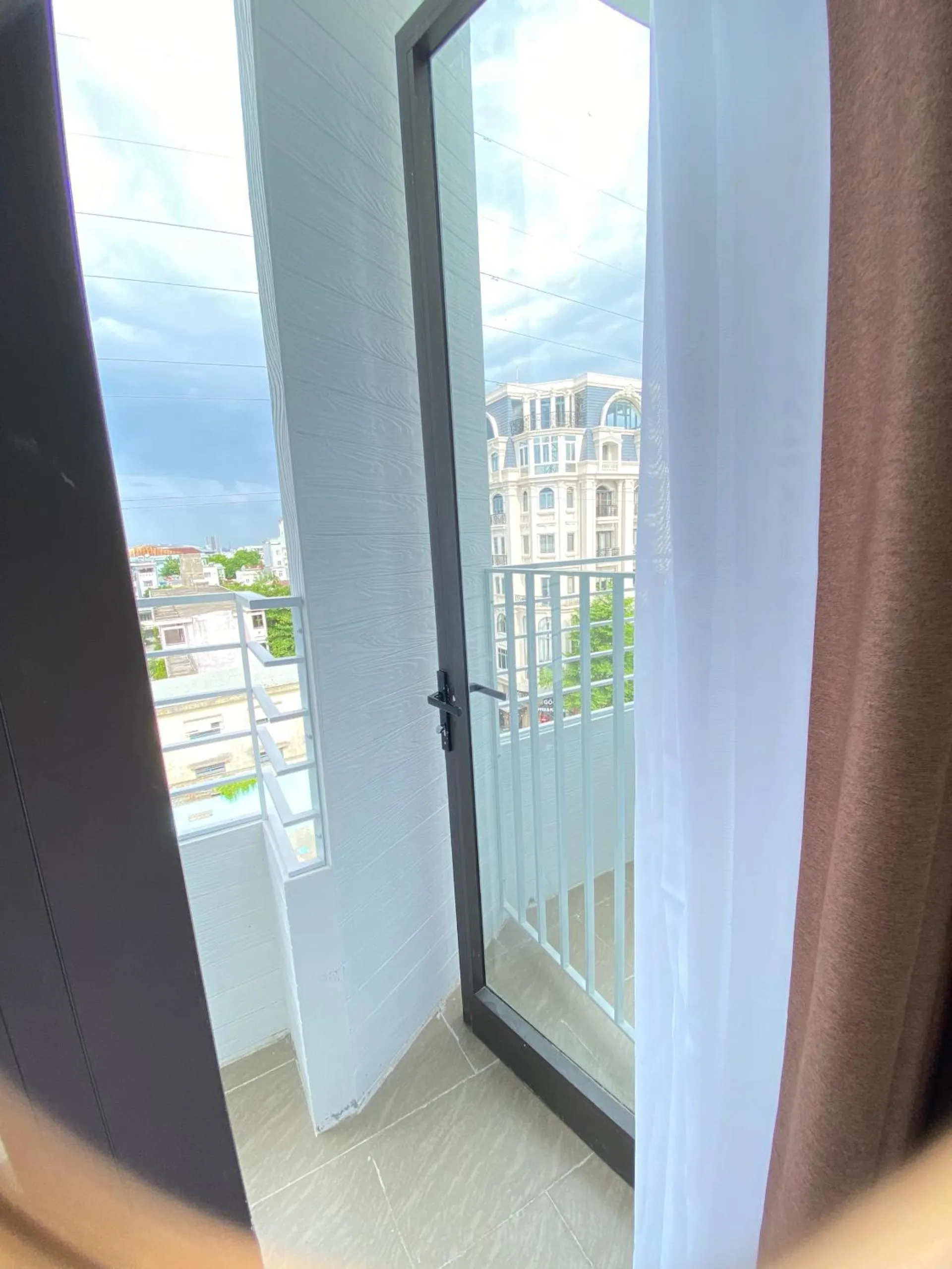 Natural landscape in GOODTECH LUXURY Hotel & Apartment