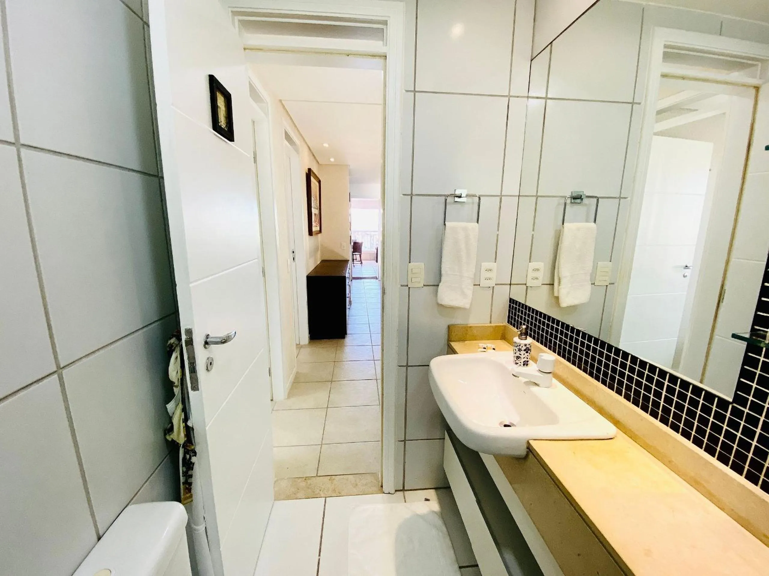 Toilet in Resort incrível Vila do Porto