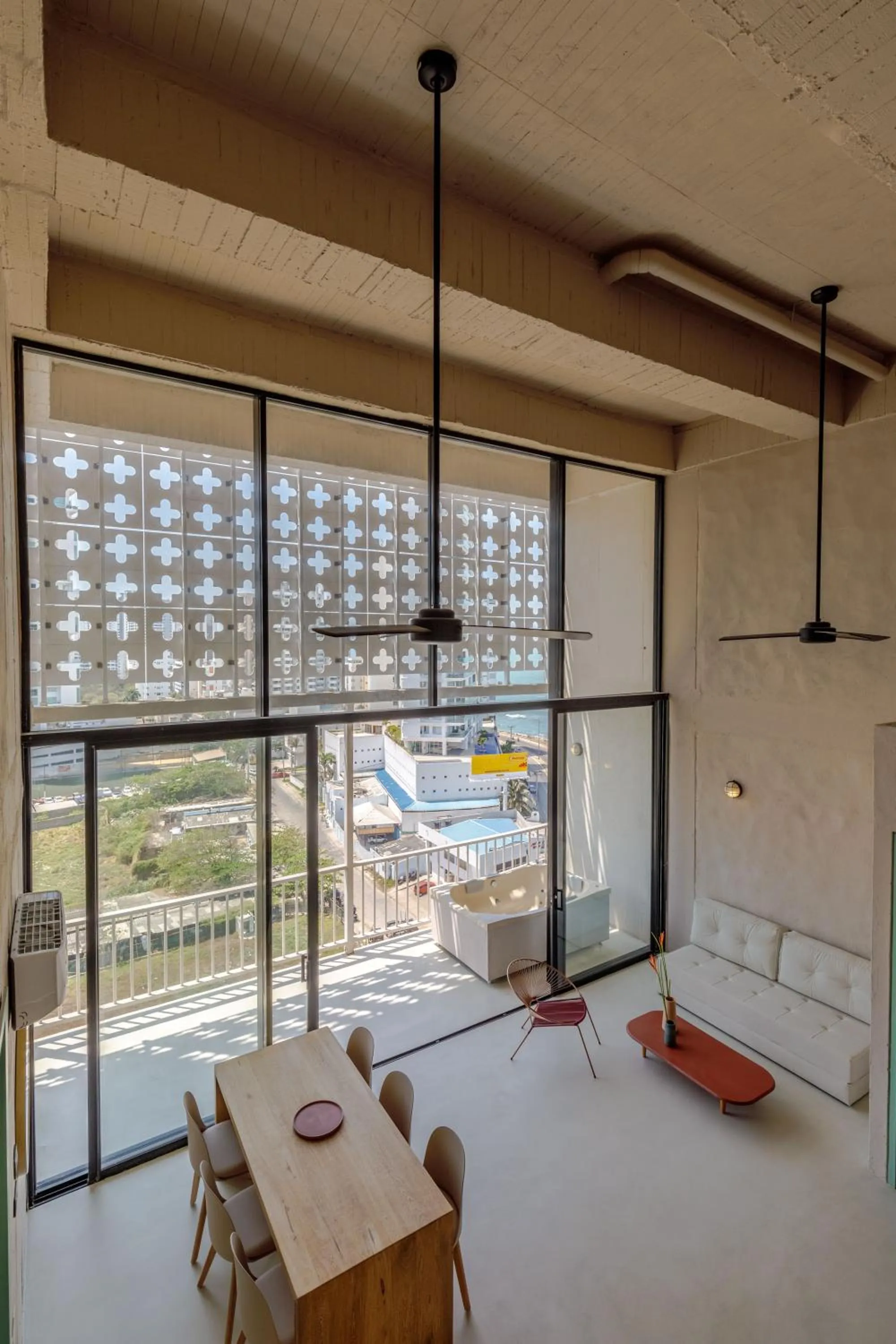 Photo of the whole room in Bondo Estudio