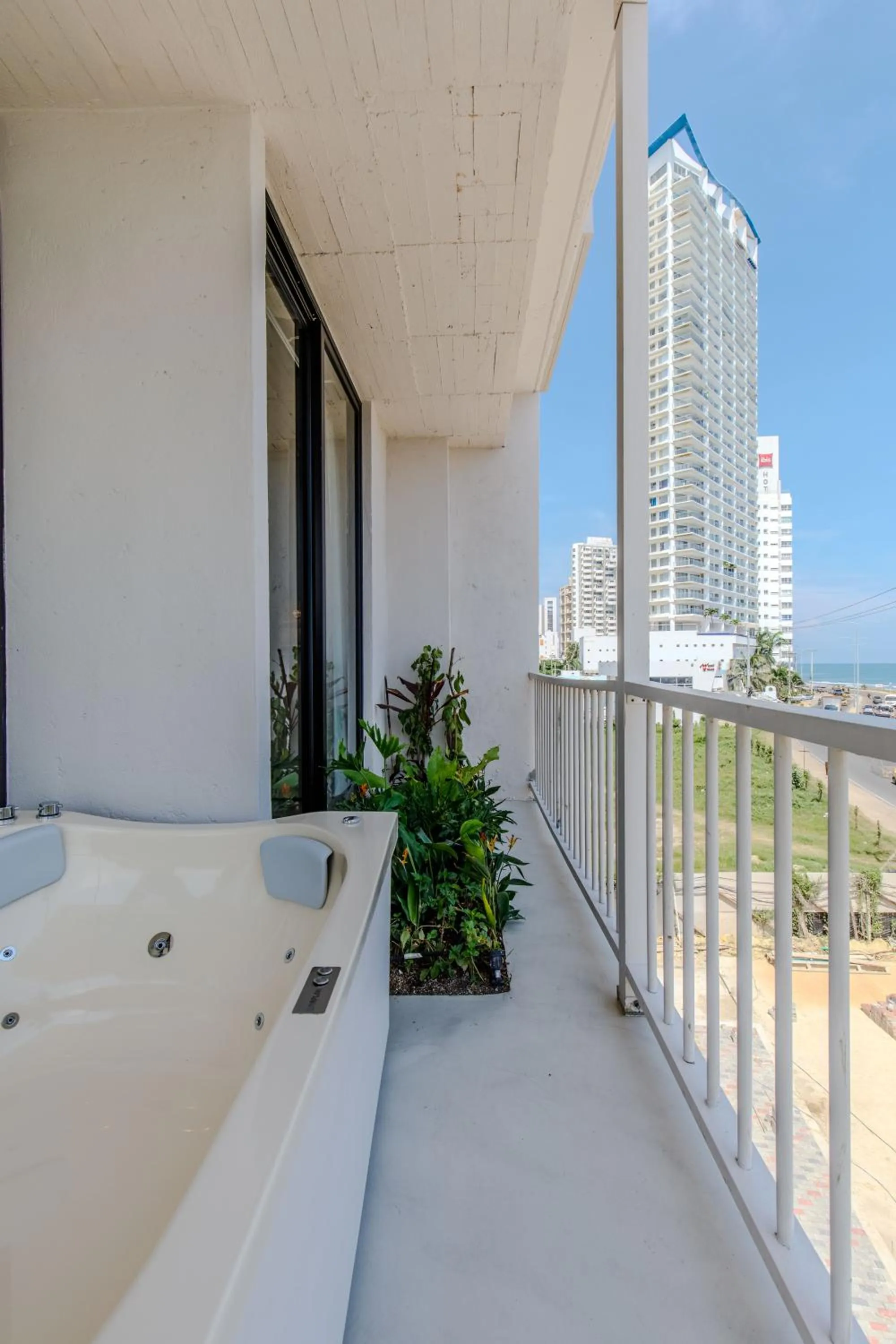 Balcony/Terrace in Bondo Estudio