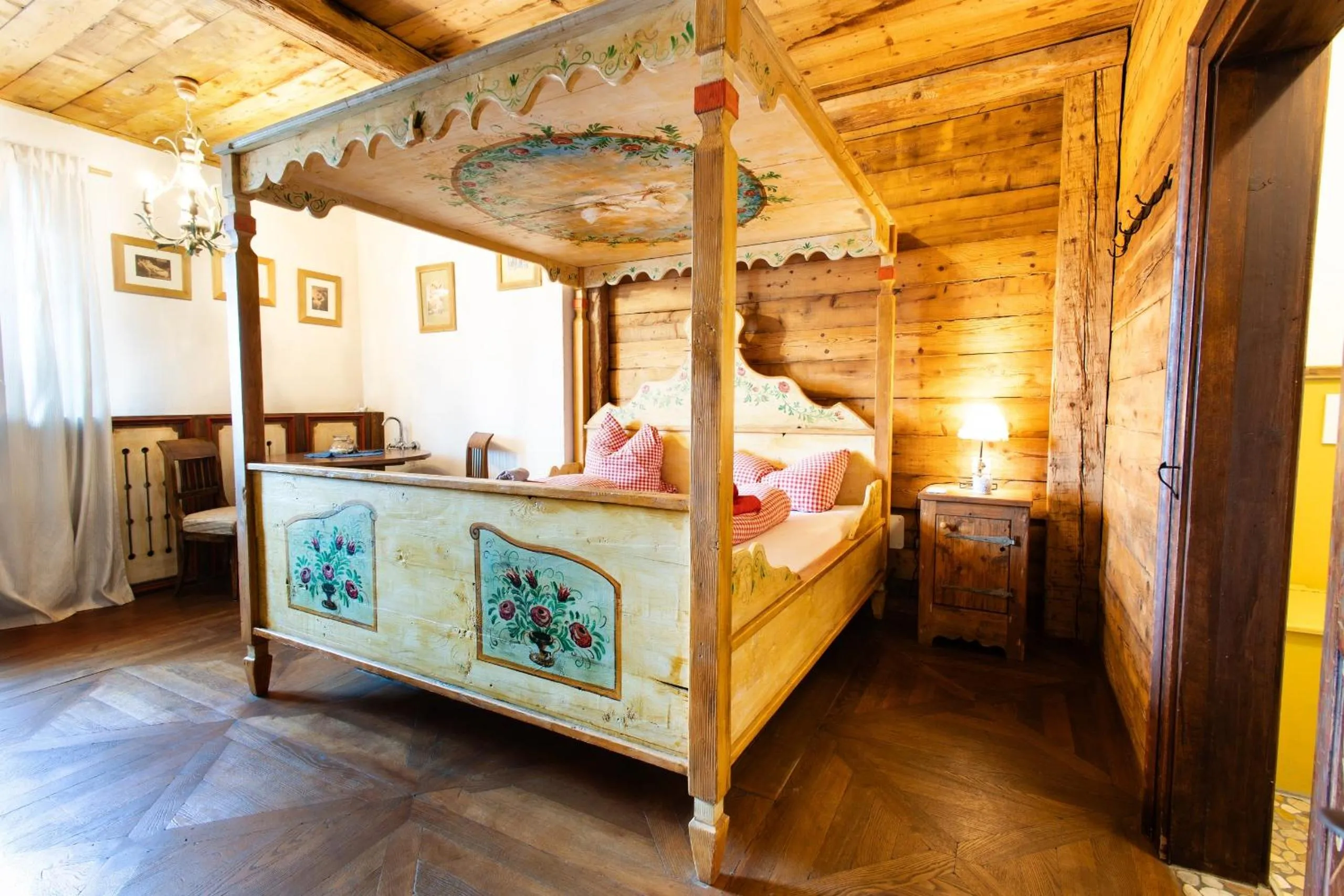 Bed in ErlebnisHotel Steirisch Ursprung