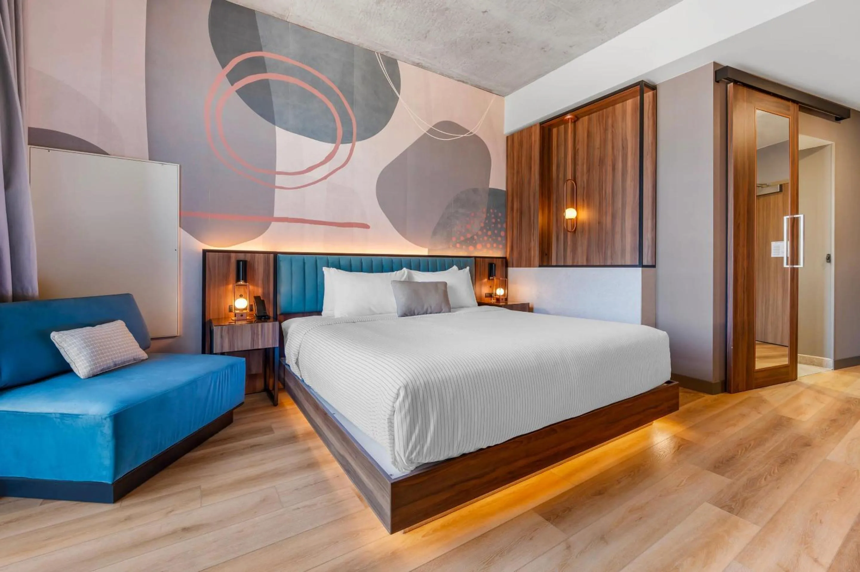 Bedroom, Bed in Cambria Hotel Nashville Midtown