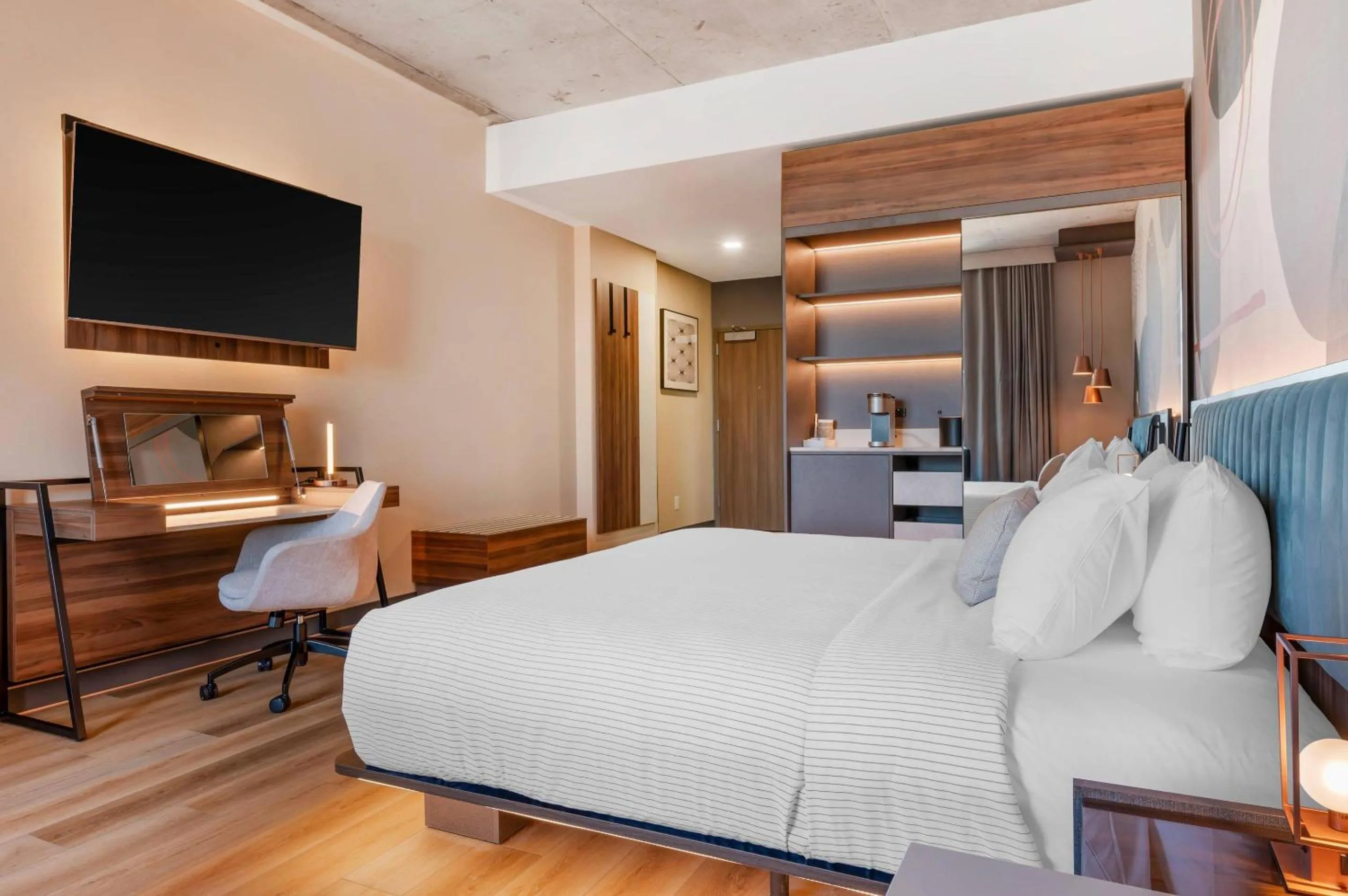 Bedroom, Bed in Cambria Hotel Nashville Midtown