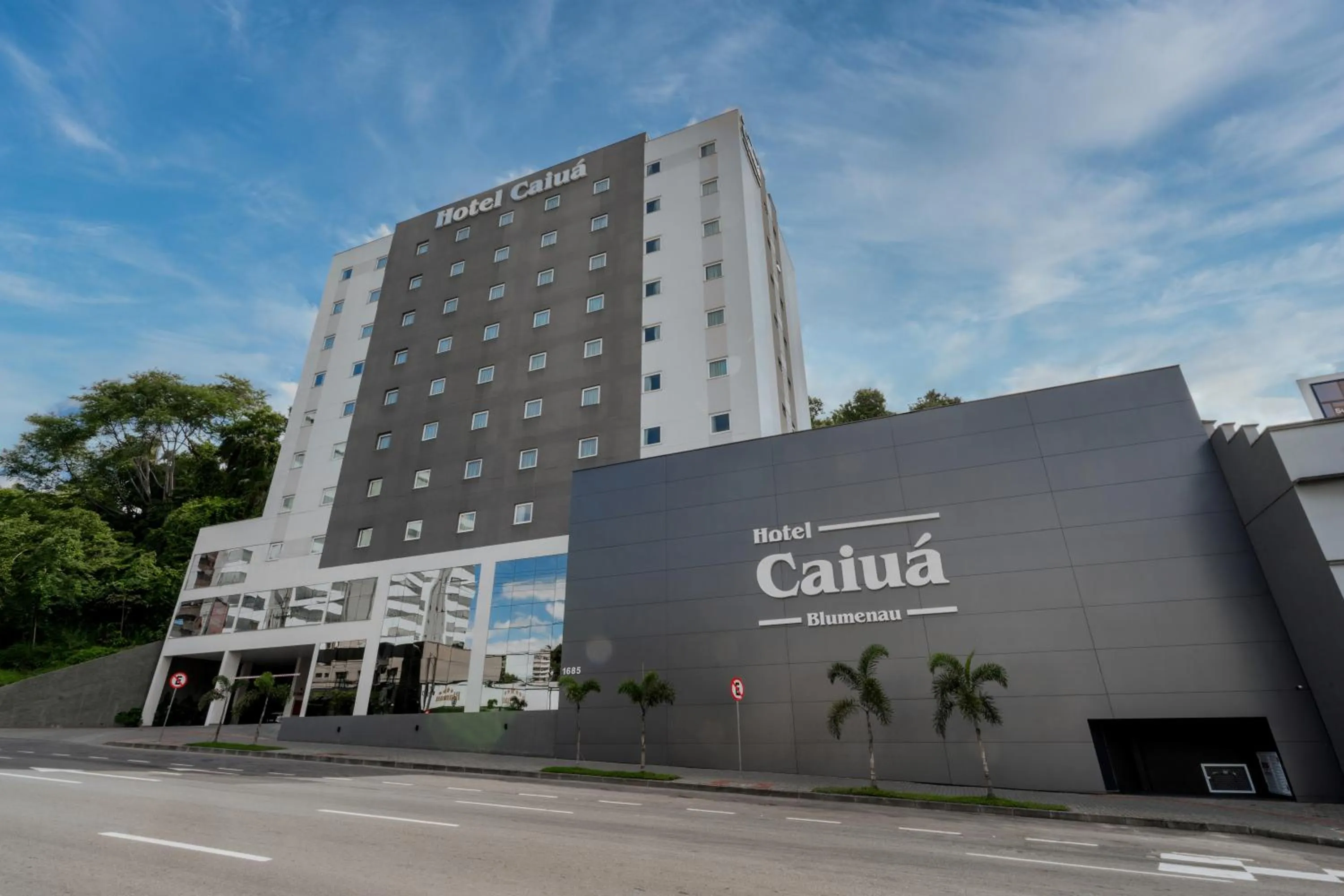 Property building in Hotel Caiuá Blumenau