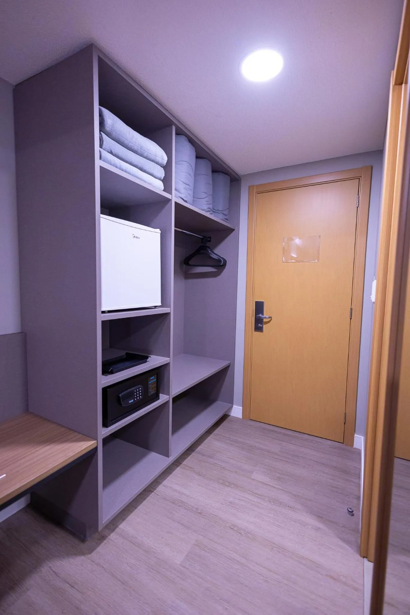 wardrobe in Hotel Caiuá Blumenau