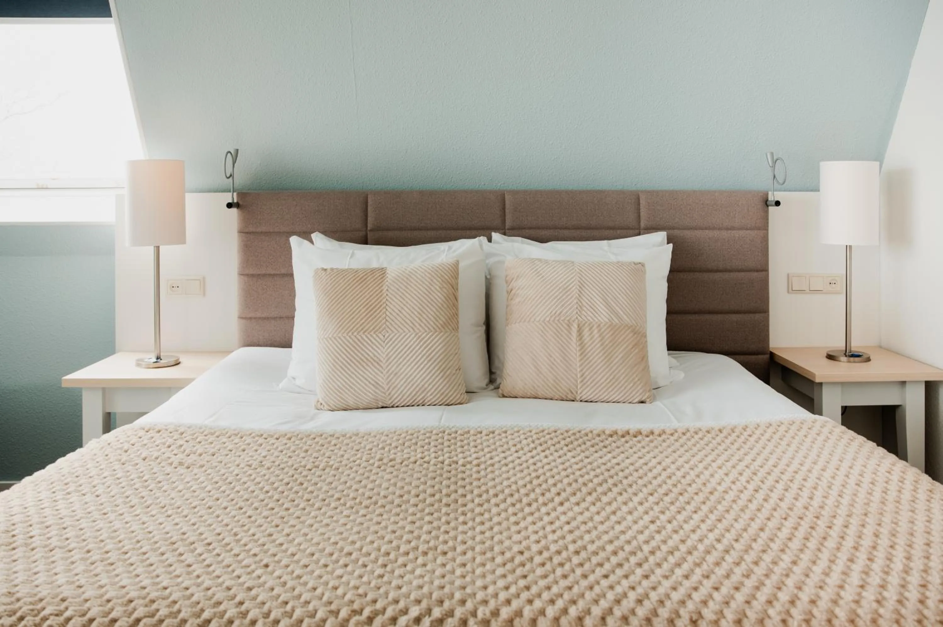 Bed in WestCord Hotel de Wadden