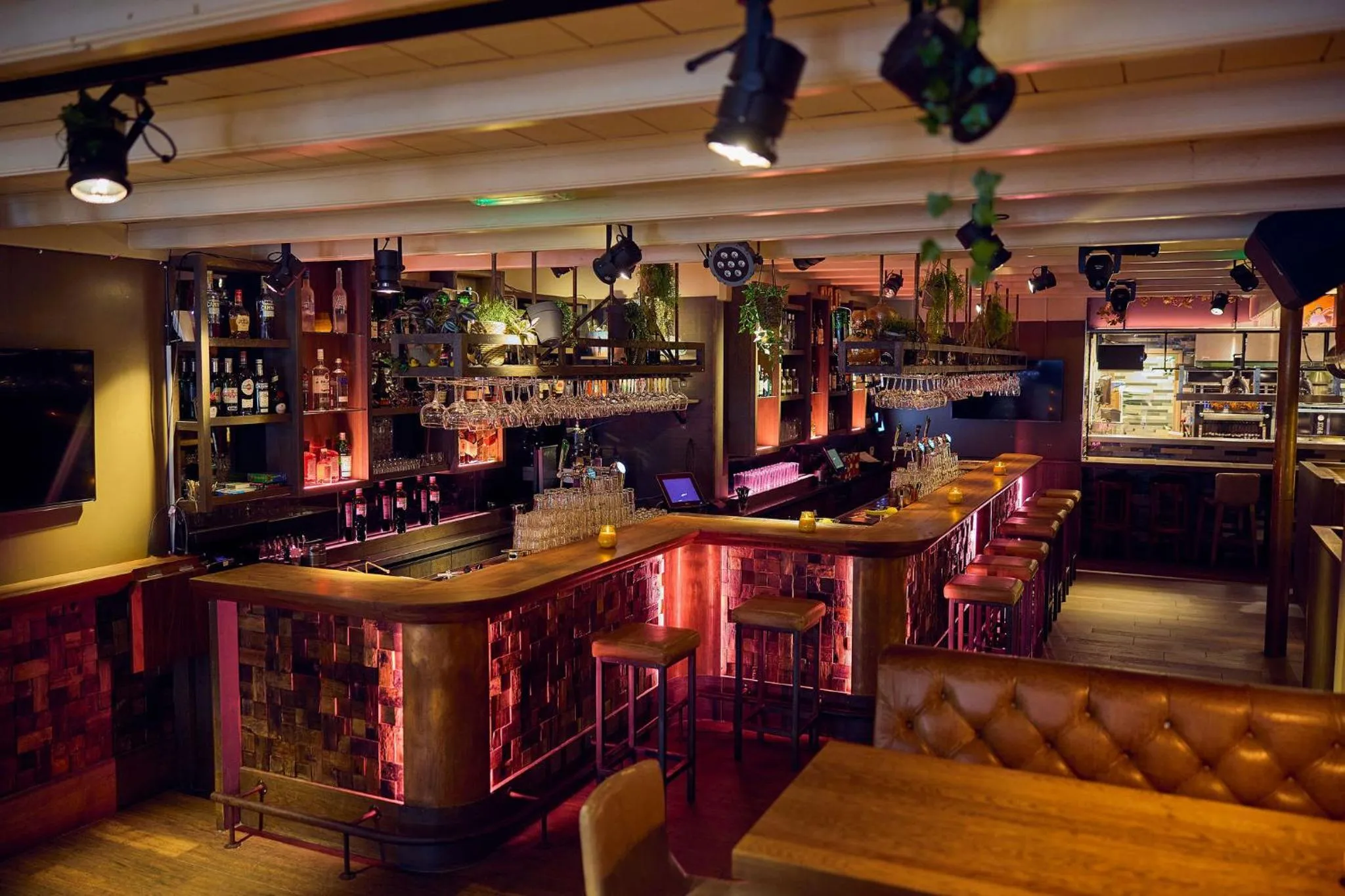 Restaurant/places to eat in WestCord Hotel de Wadden