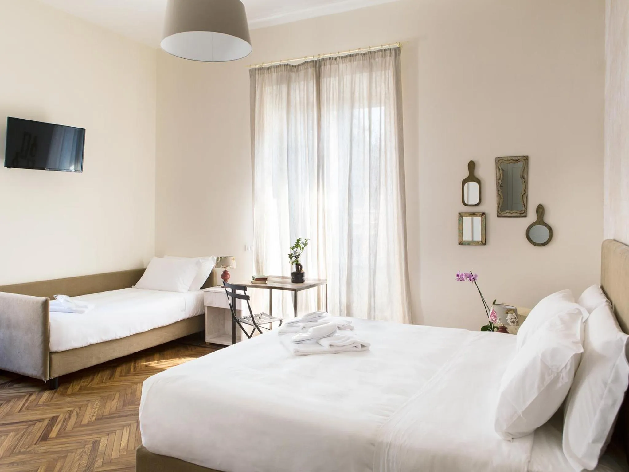 Bed in Salotto Monti