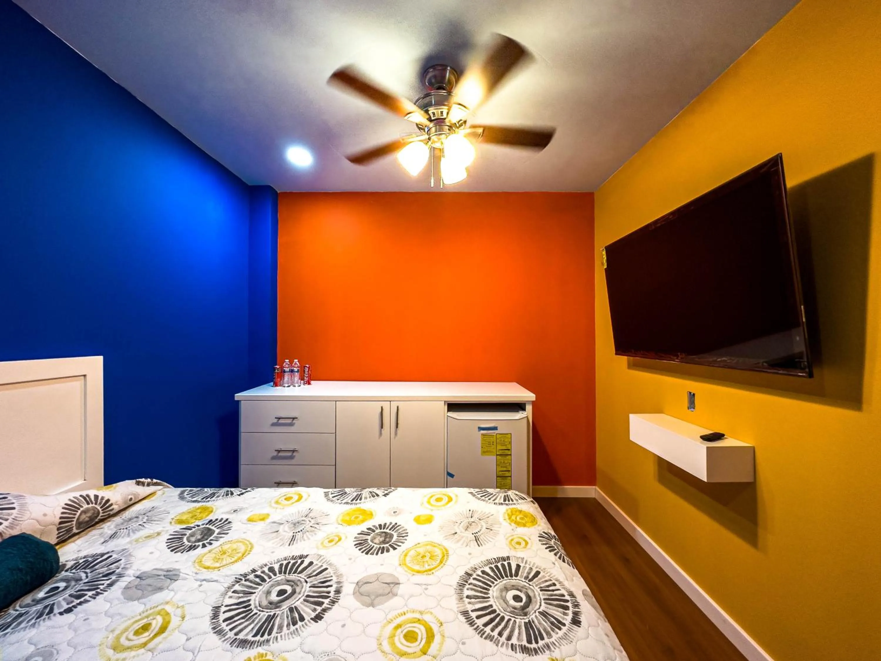 Bed in Hotel Cantaritos