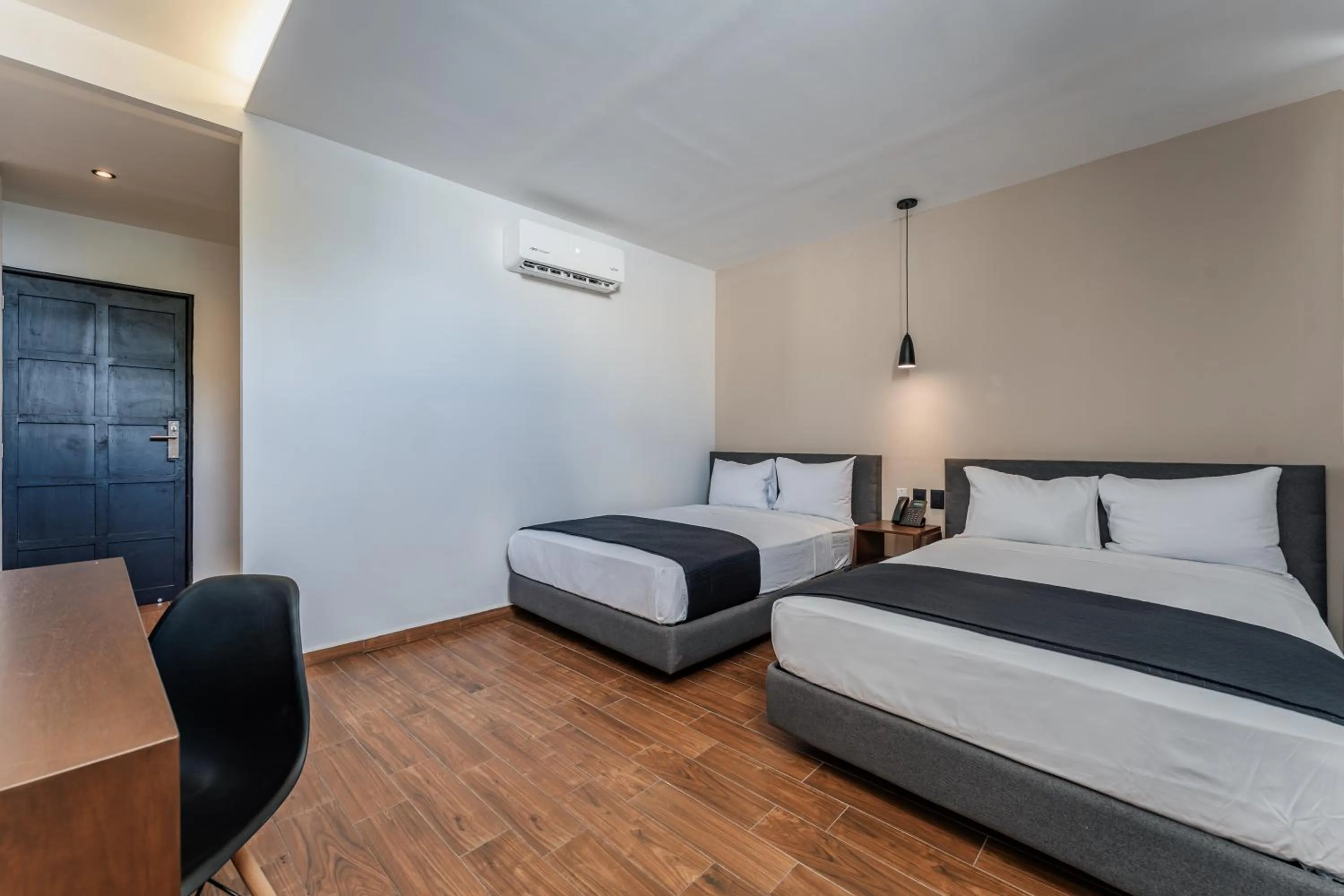 Bed in Hotel Mexico, Merida