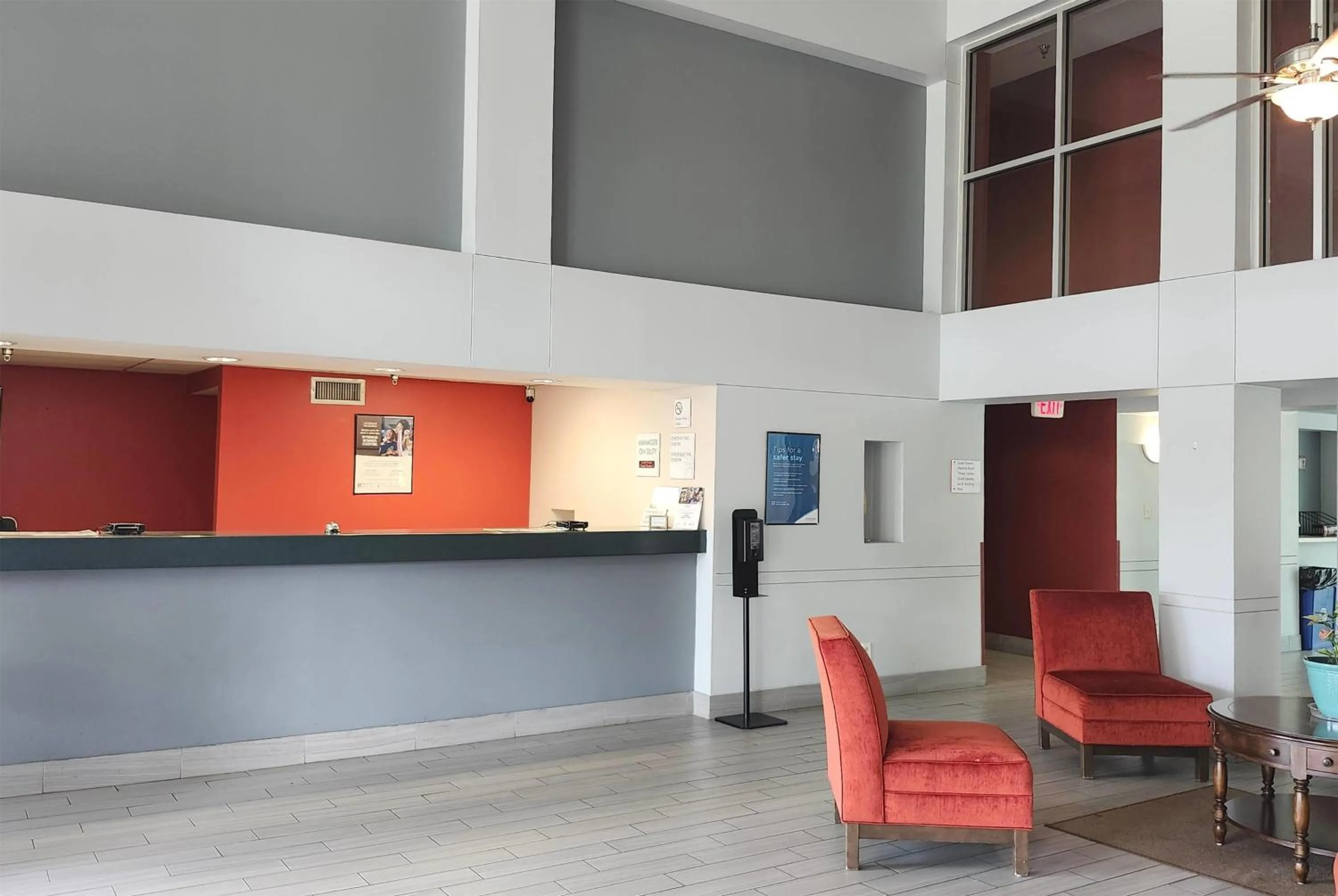 Lobby or reception in Ramada by Wyndham Luling