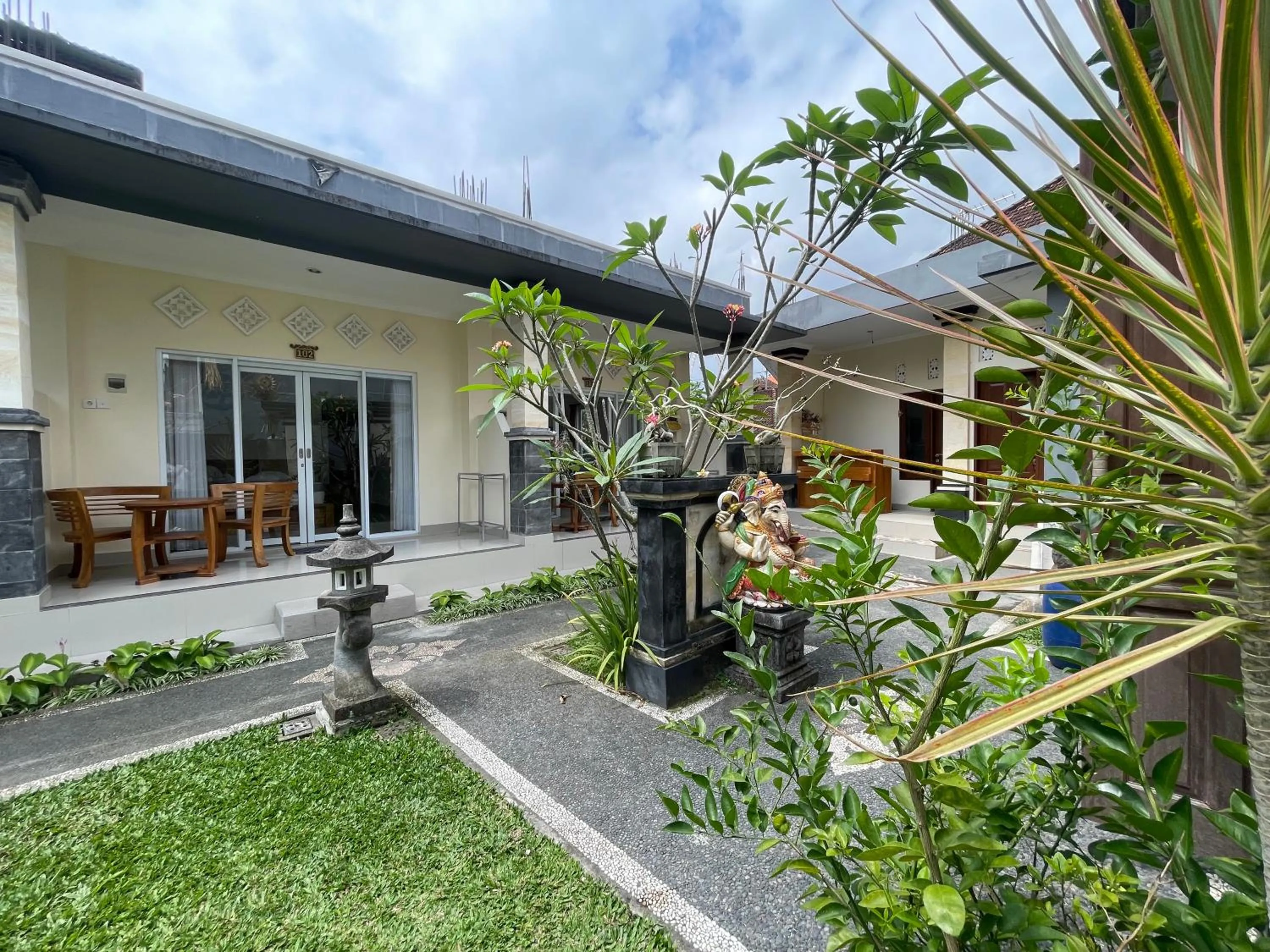 Property building in Moonlight Bisma