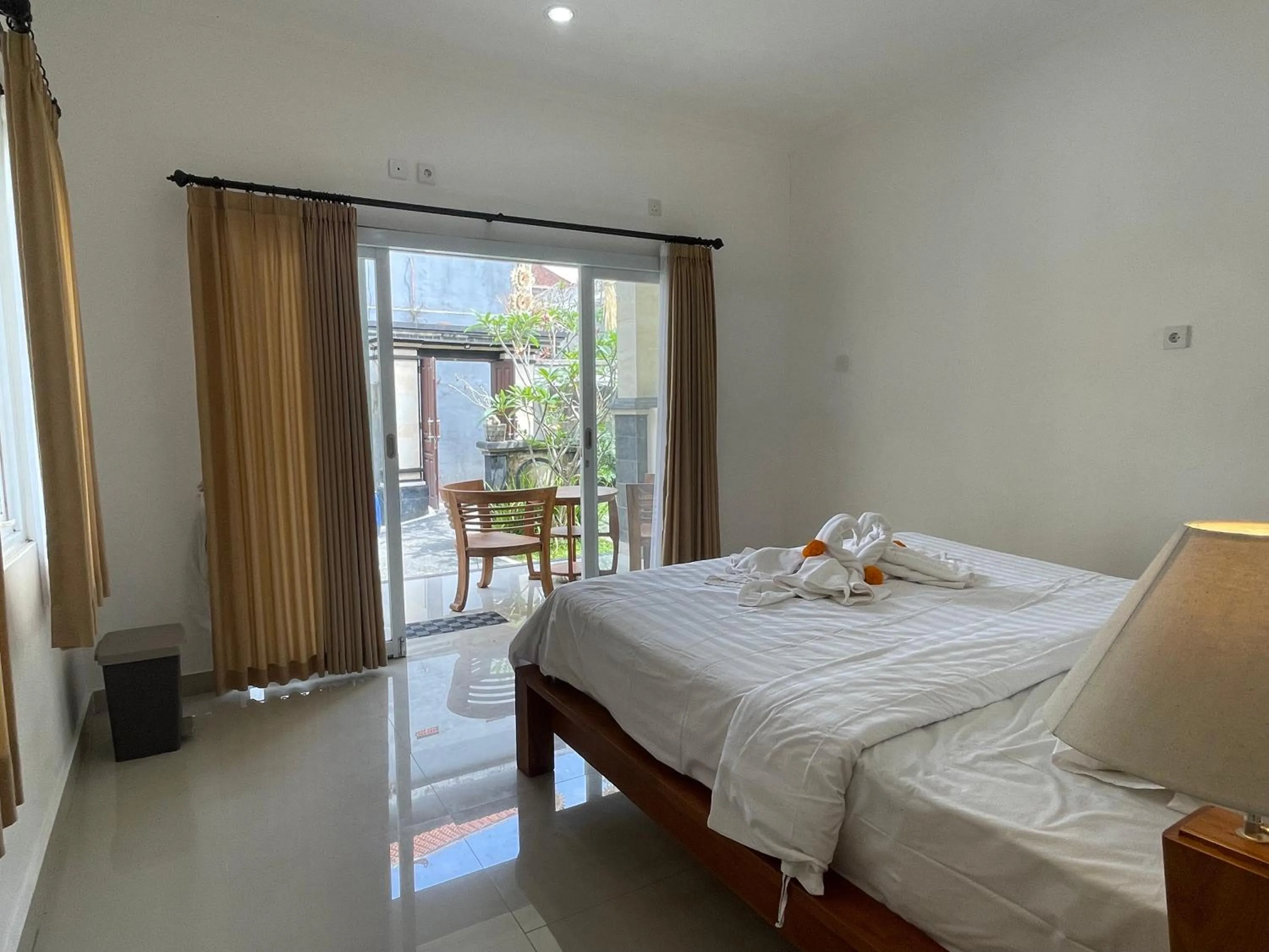 Bed in Moonlight Bisma