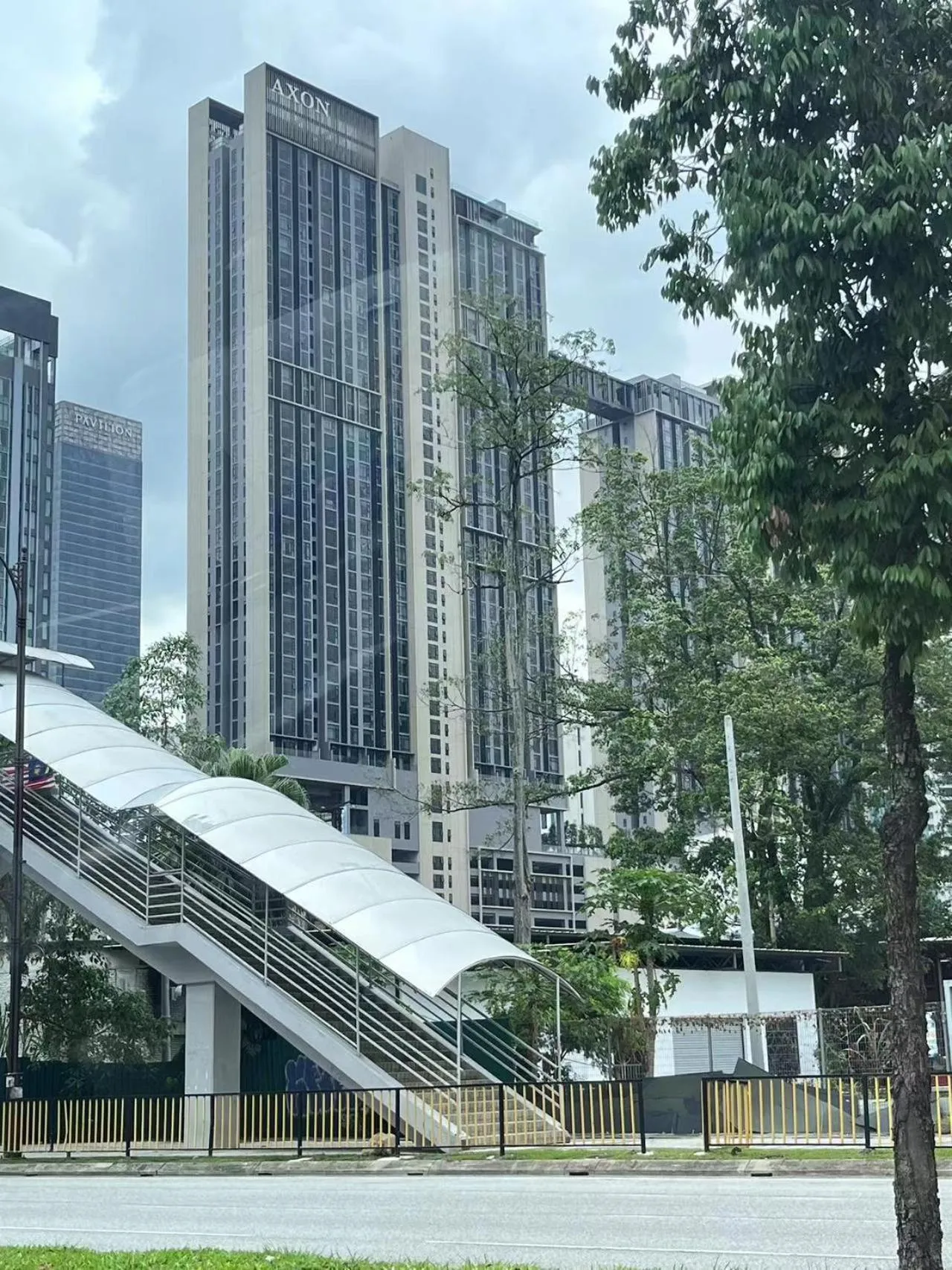Property building in Axon Residence at Pavilion KLCC KL Tower view by KIMIRO