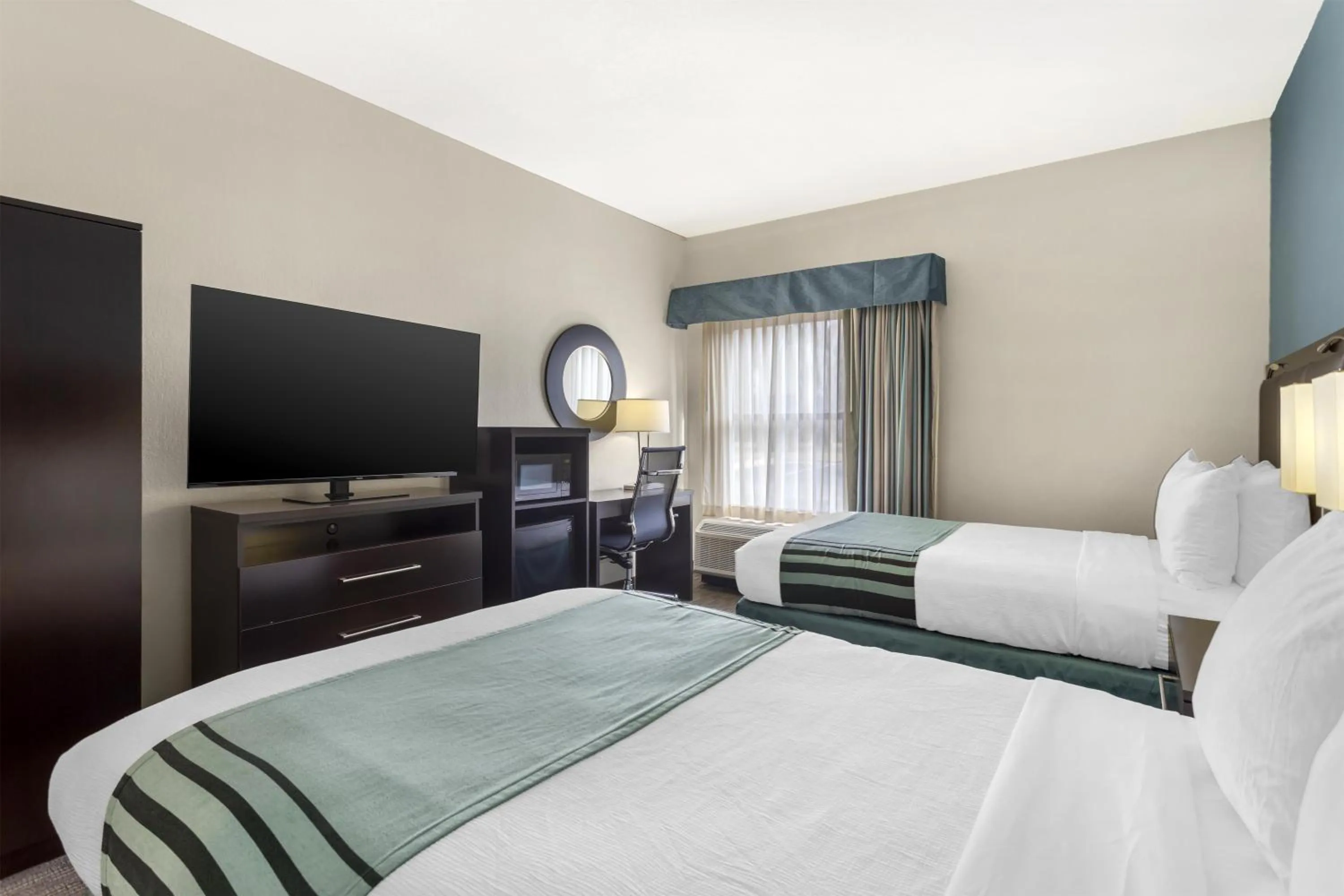 Bedroom, Bed in Best Western Plus Tallahassee North Hotel