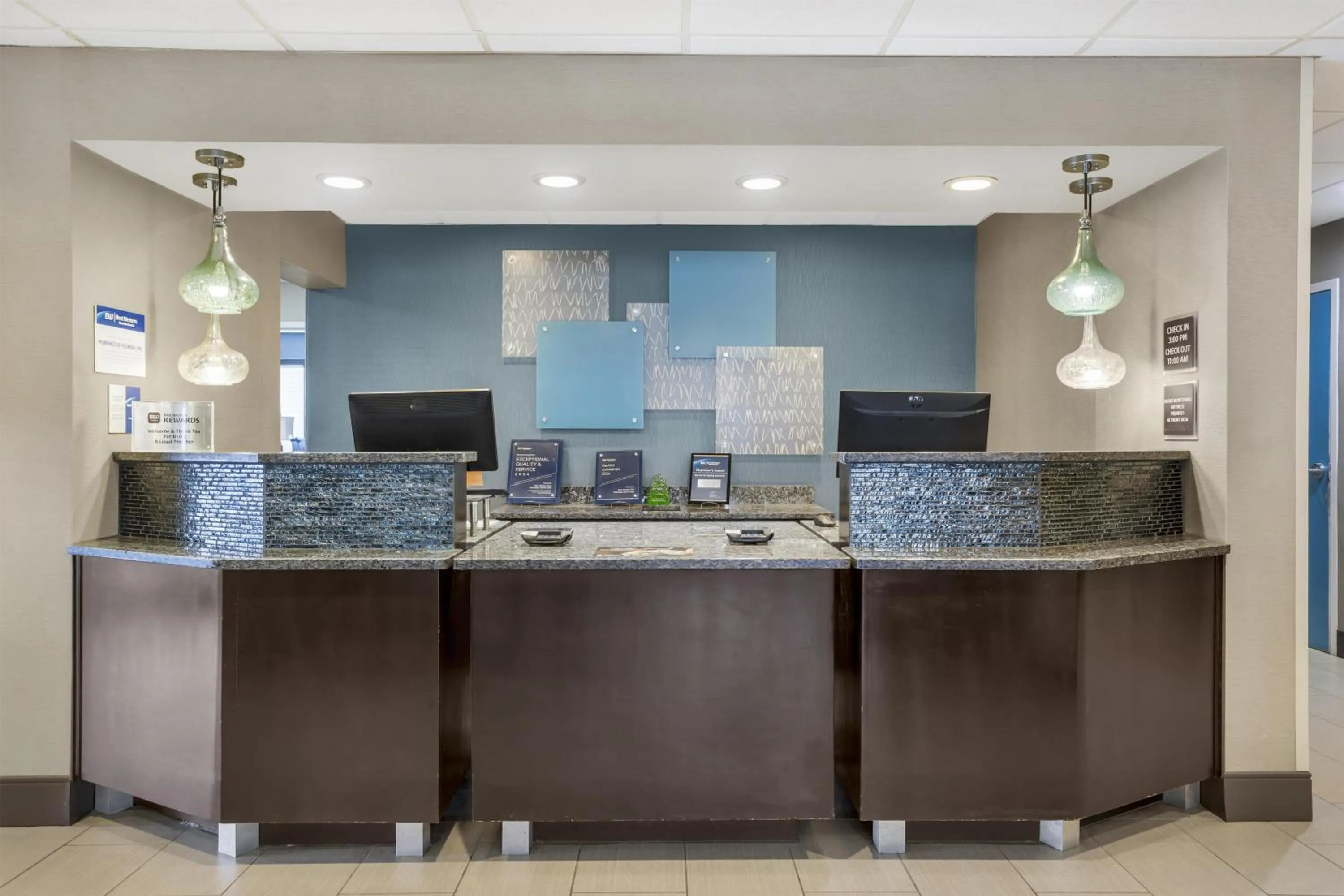 Lobby or reception in Best Western Plus Tallahassee North Hotel