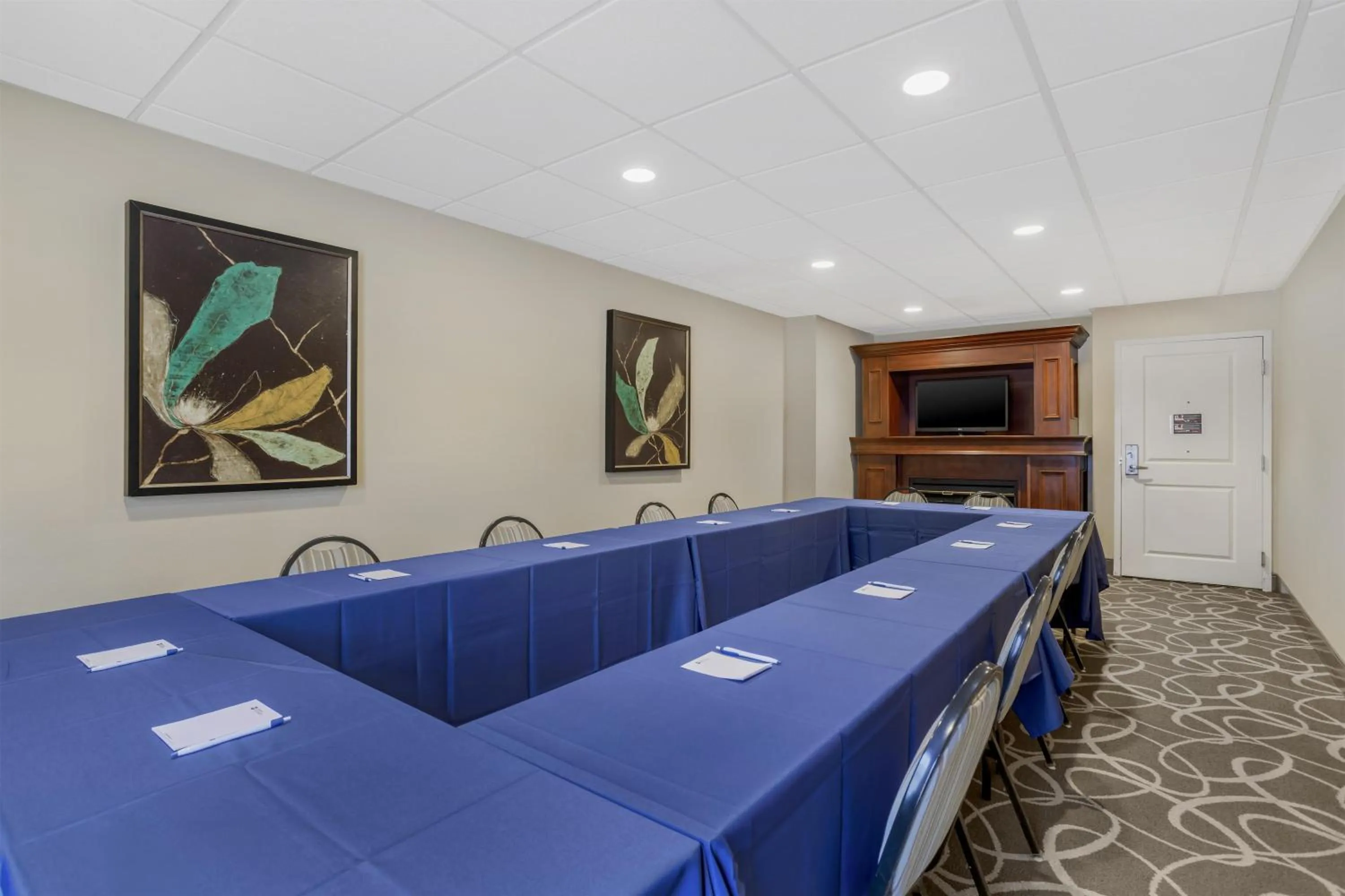 Meeting/conference room in Best Western Plus Tallahassee North Hotel