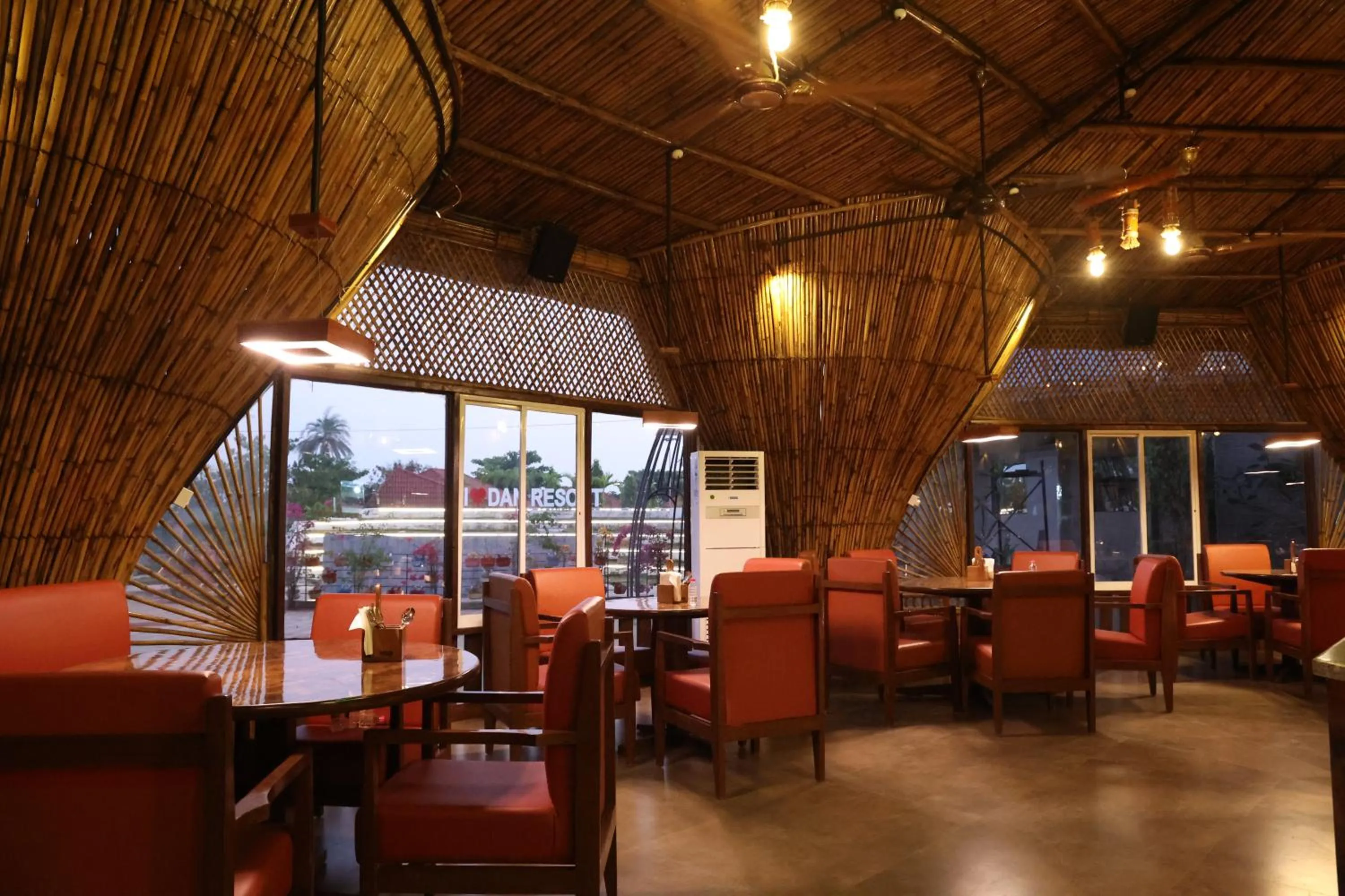 Restaurant/places to eat in DAN Resorts & Weddings