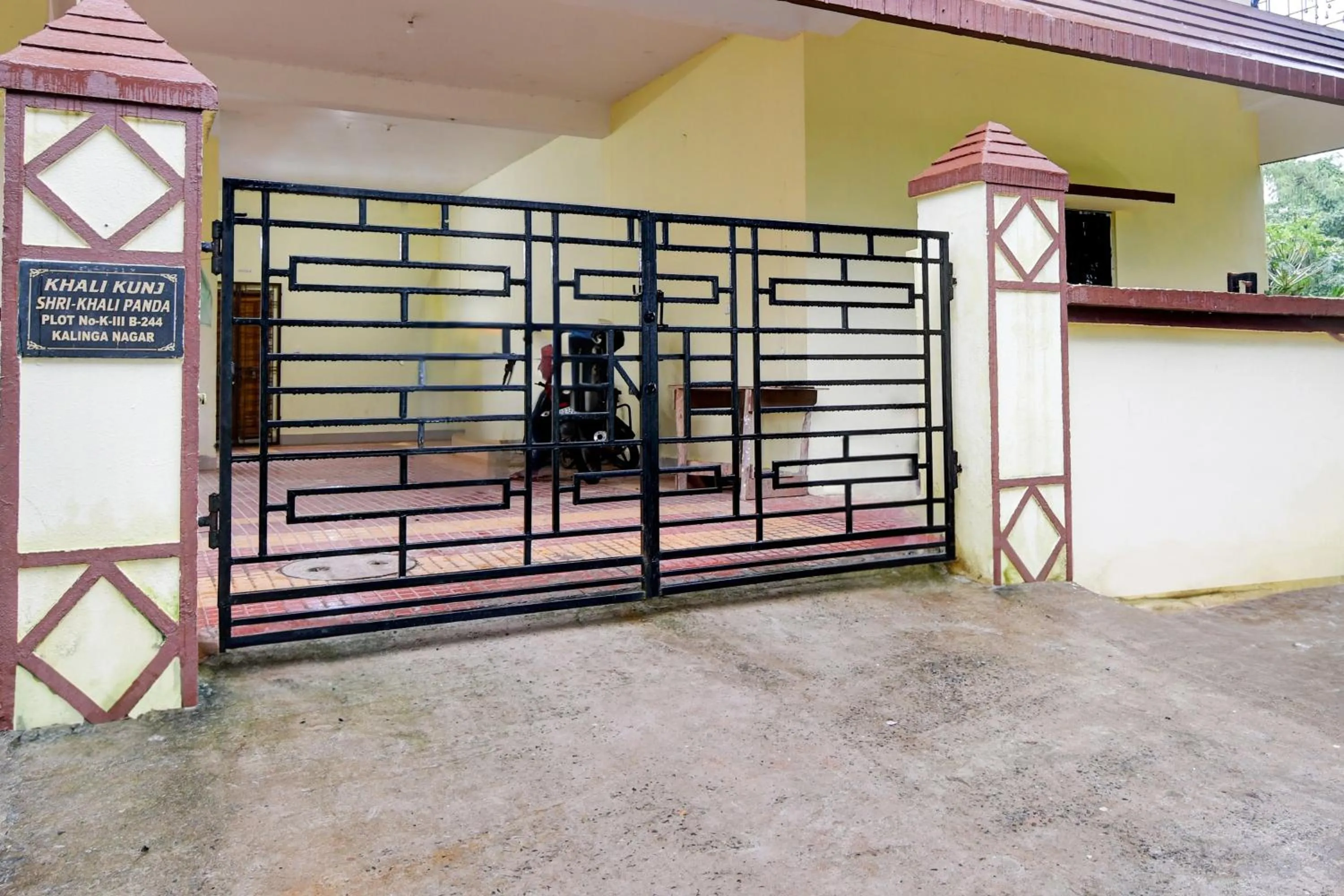 Facade/entrance in Hotel O Sri Balaji Guest House