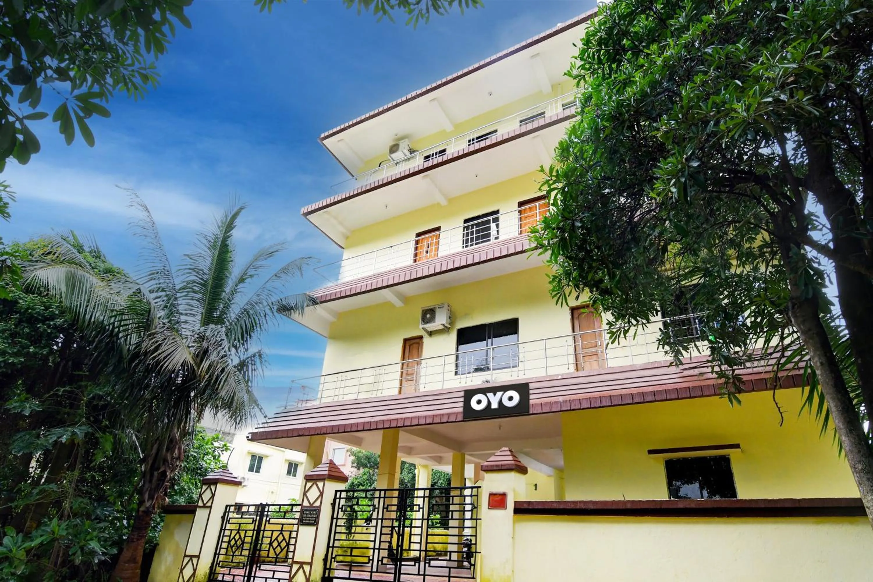 Facade/entrance in Hotel O Sri Balaji Guest House