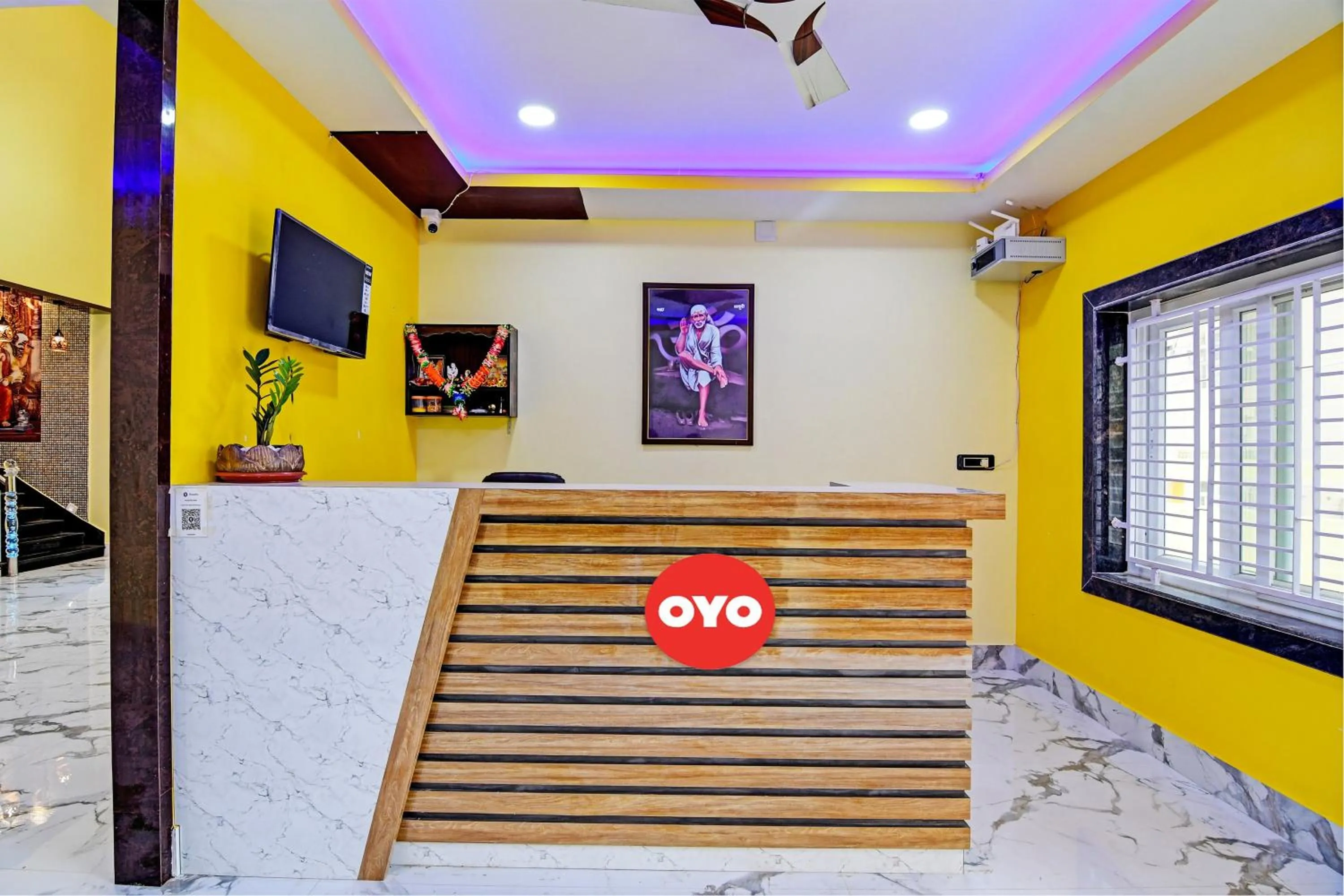 Lobby or reception in Hotel O SRI SAI PALACE