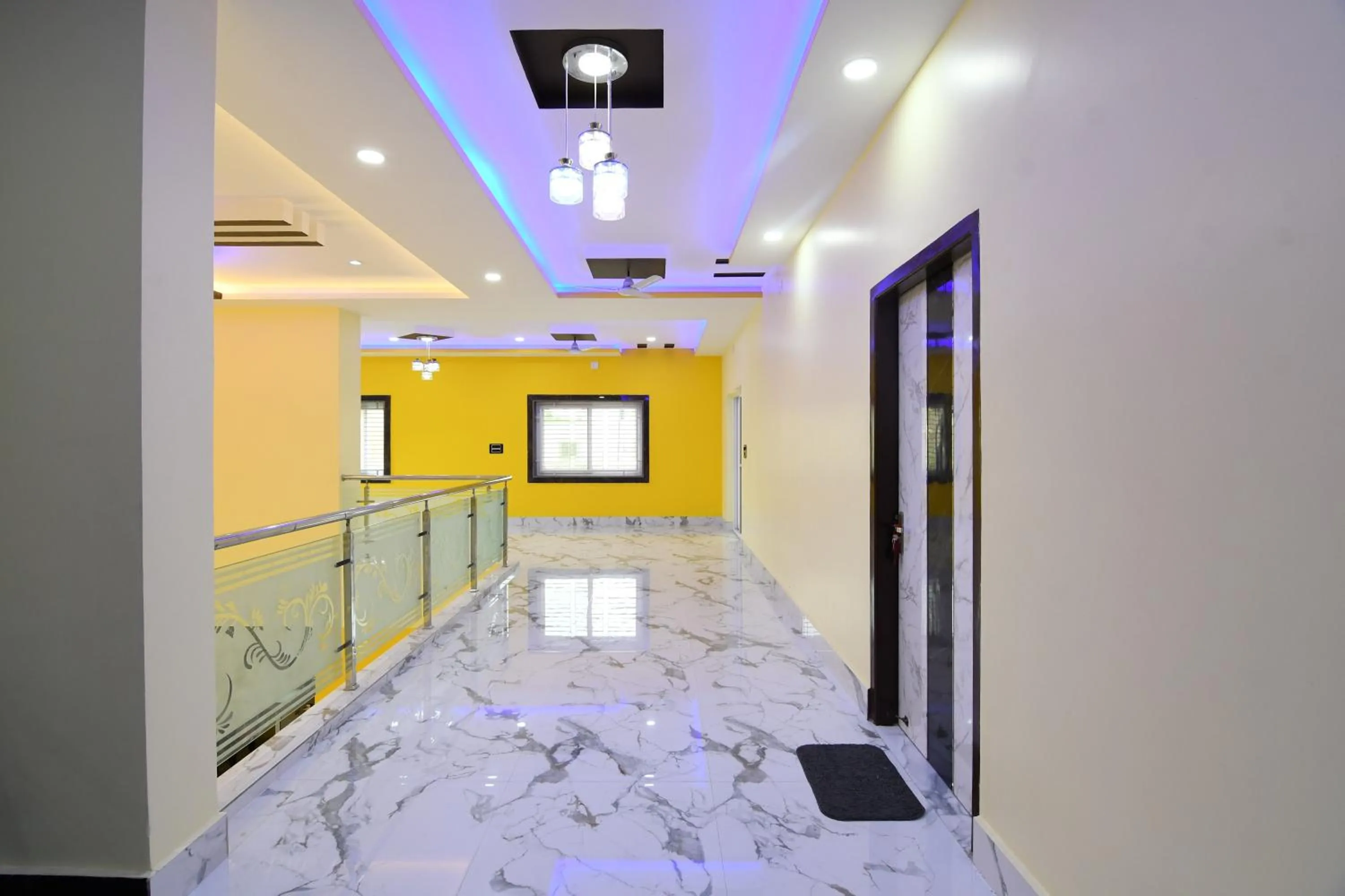 Lobby or reception in Hotel O SRI SAI PALACE