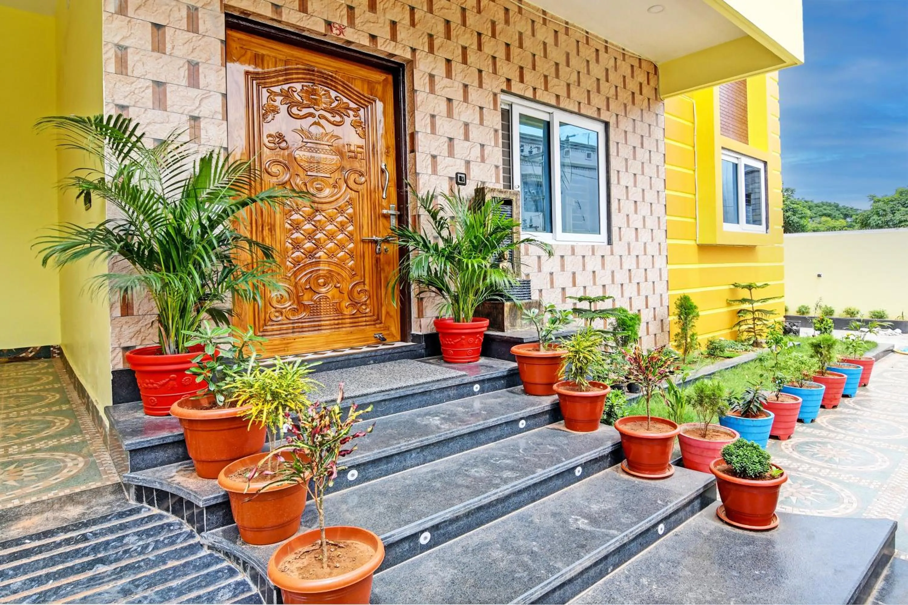 Facade/entrance in Hotel O SRI SAI PALACE