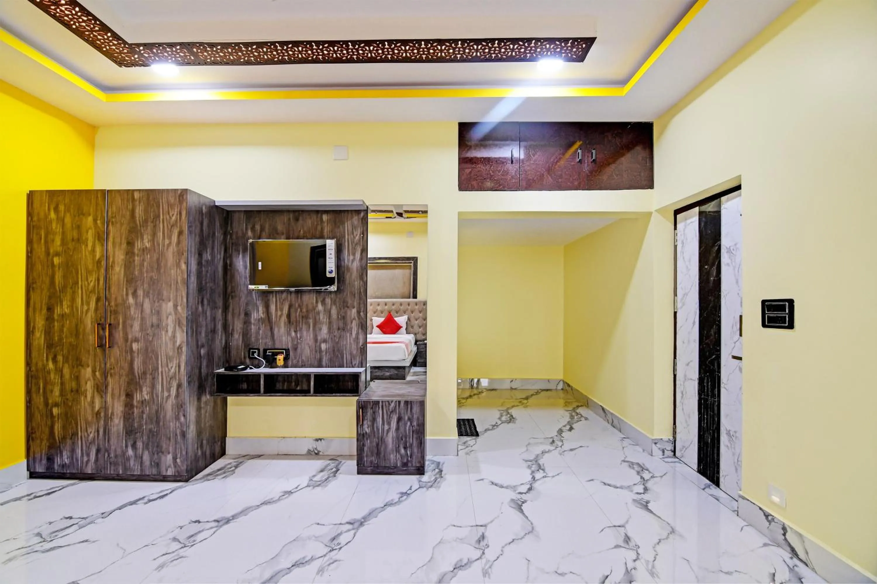 Kitchen or kitchenette in Hotel O SRI SAI PALACE