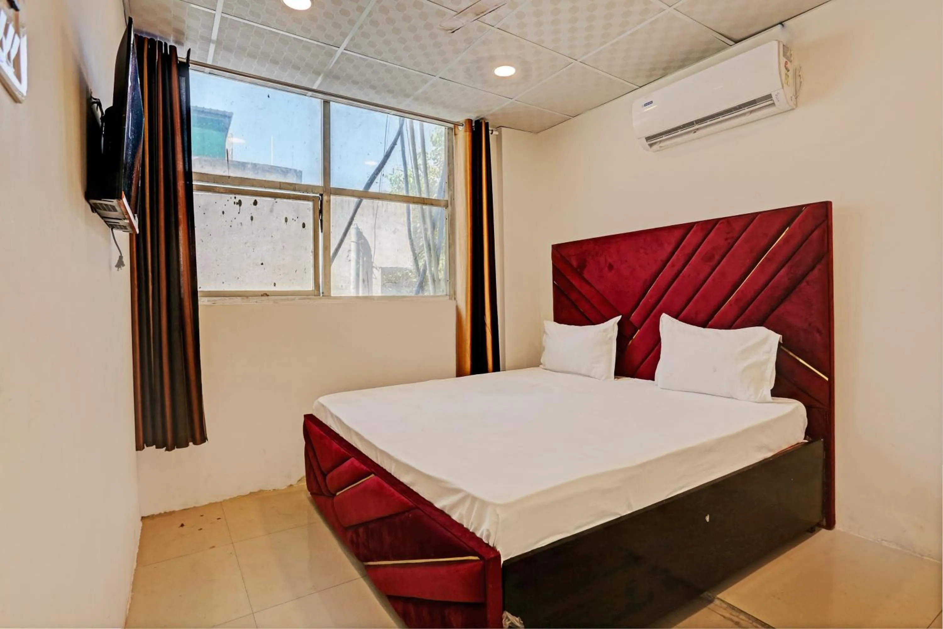 Bedroom in Super Hotel O Silver Key