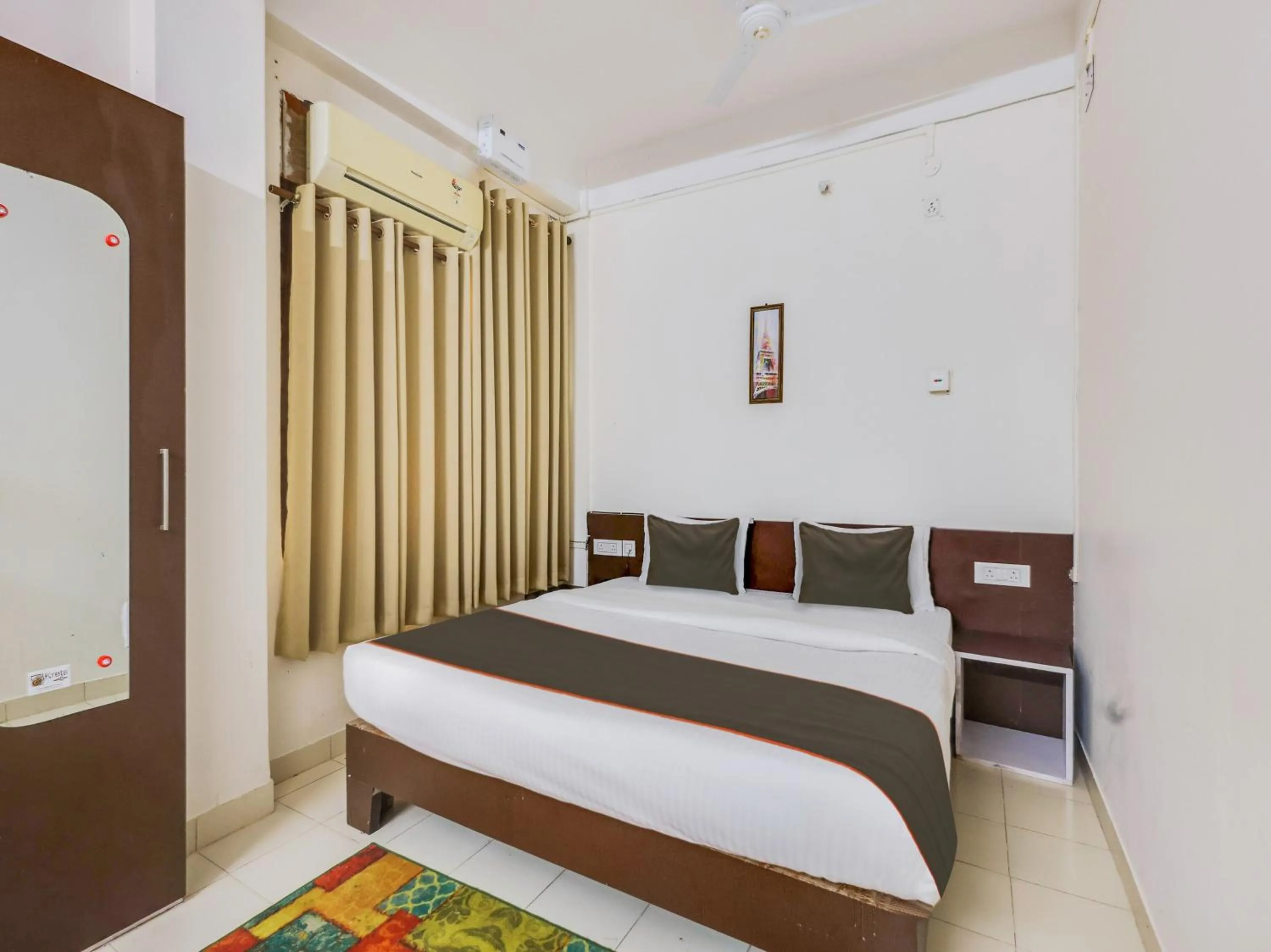 Bedroom in Collection O Erica