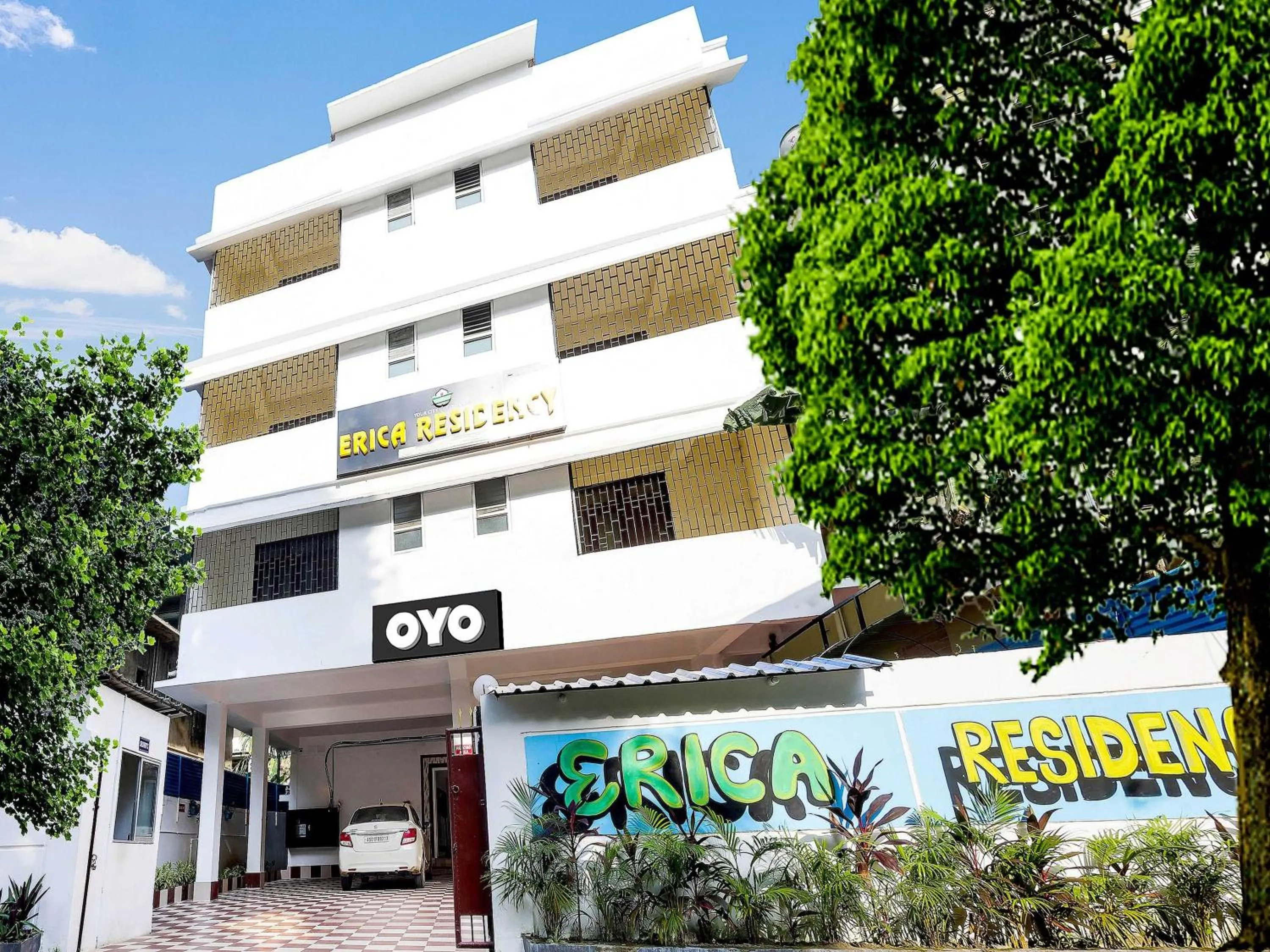 Facade/entrance, Property Building in Collection O Erica