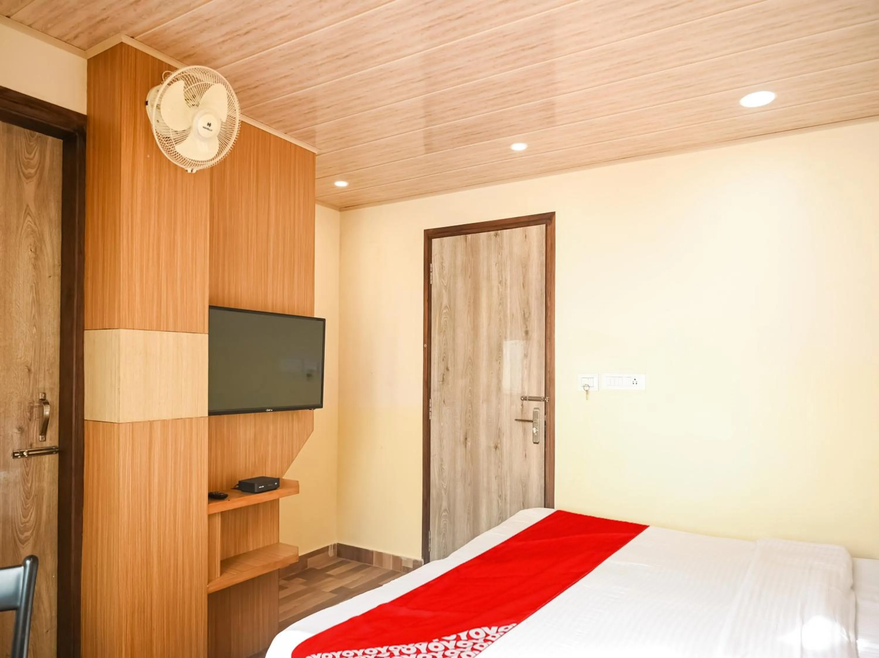 Bedroom in Collection O Kanchanjangha Darshan