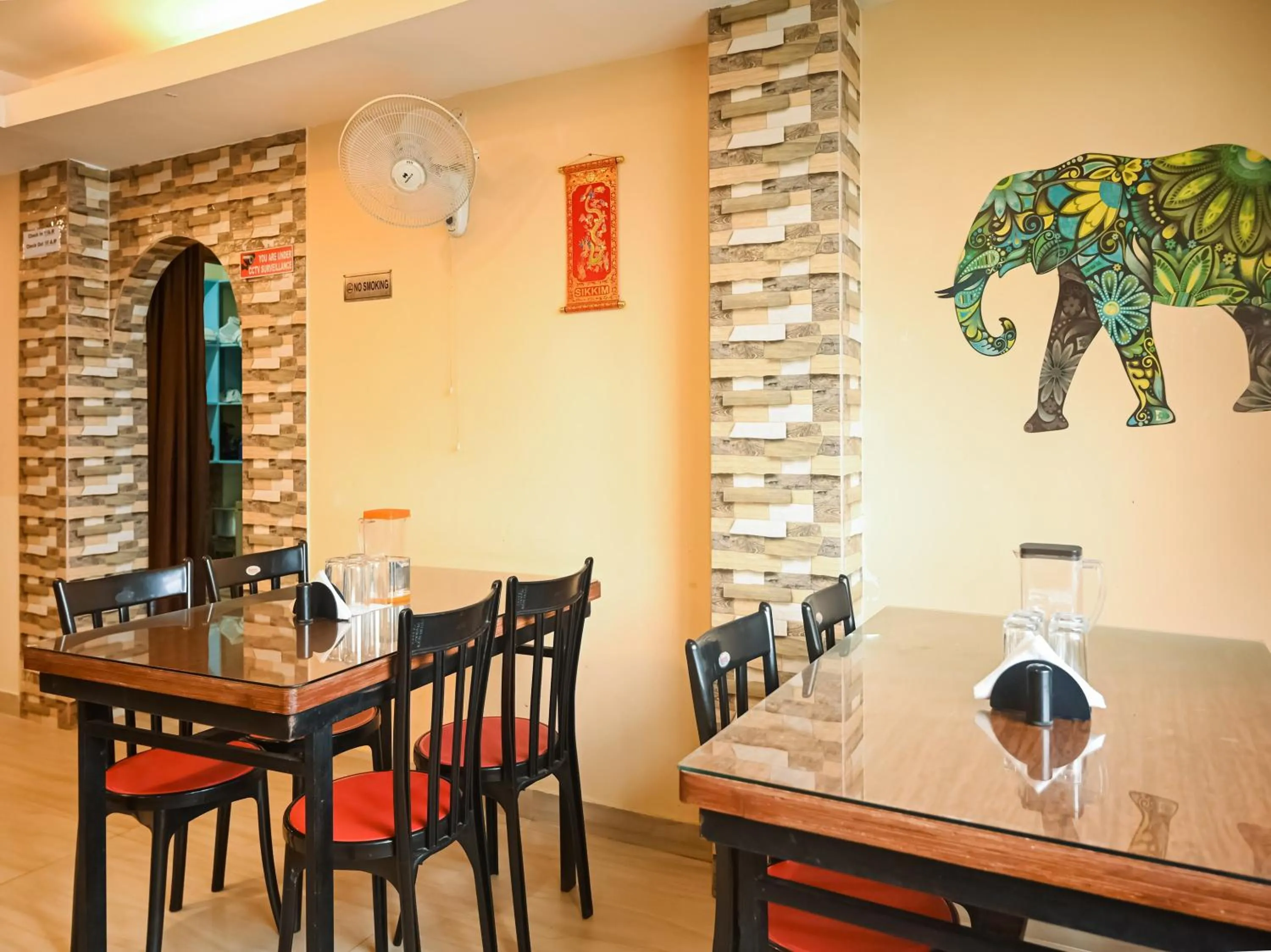 Other in Collection O Kanchanjangha Darshan