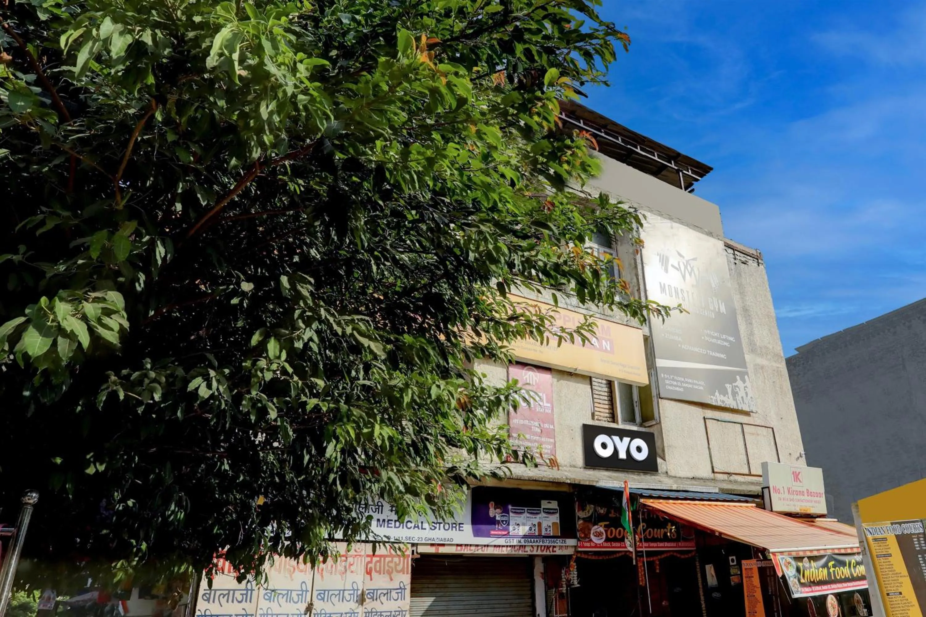 Facade/entrance in Hotel O Stay Star