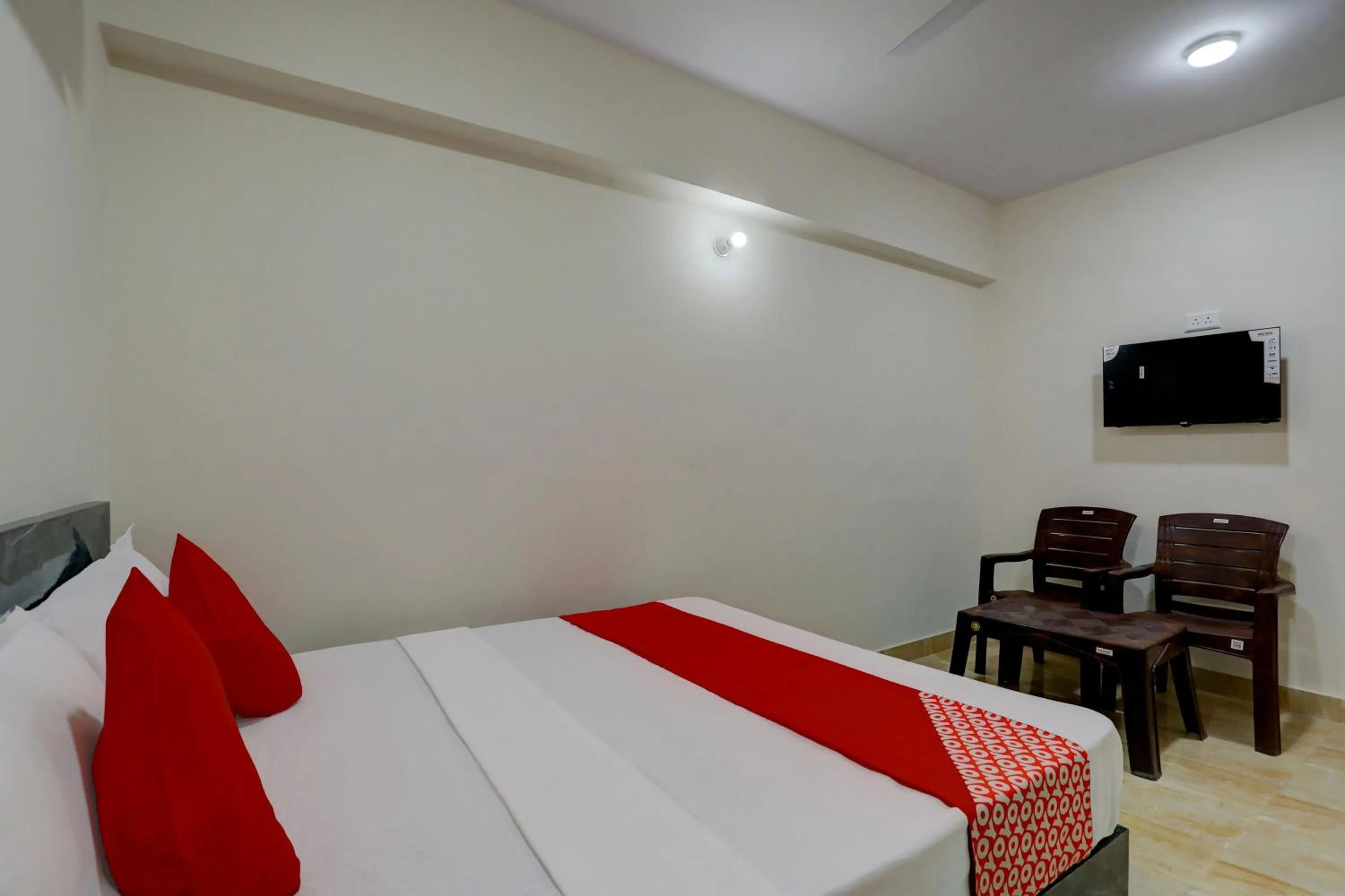 Bedroom in Hotel O Stay Star