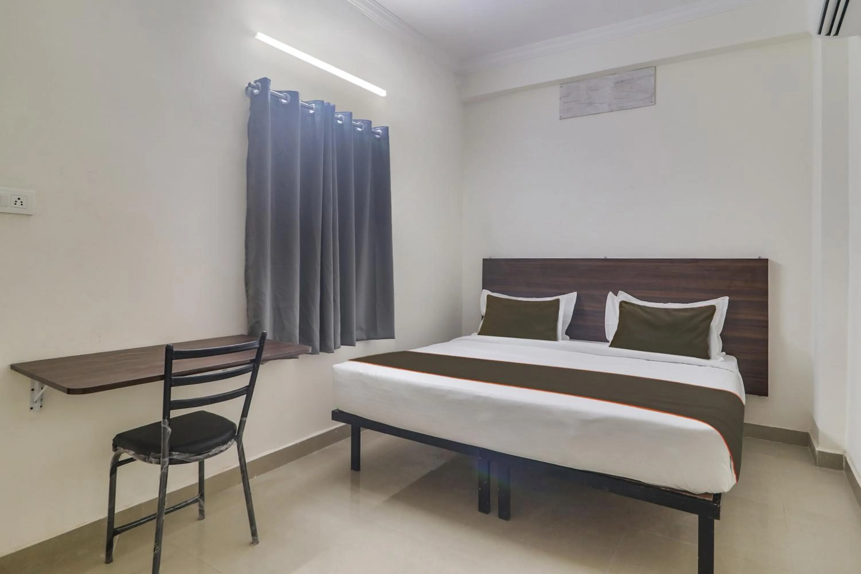 Bedroom, Bed in Collection O SBR Kondapur Near RTO office