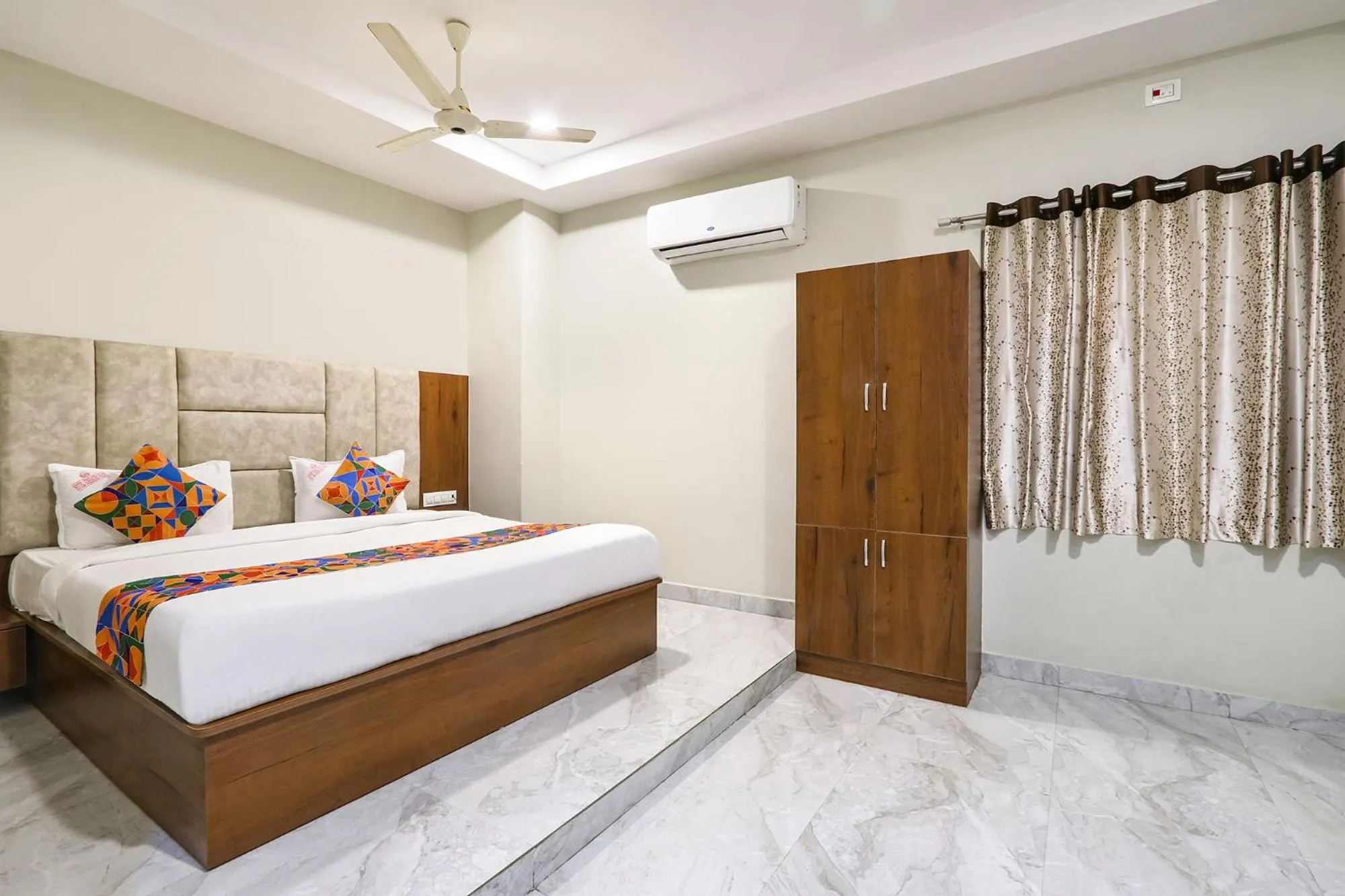 Bed in FabHotel Simhadri Grand-Nr Khammam Railway Station
