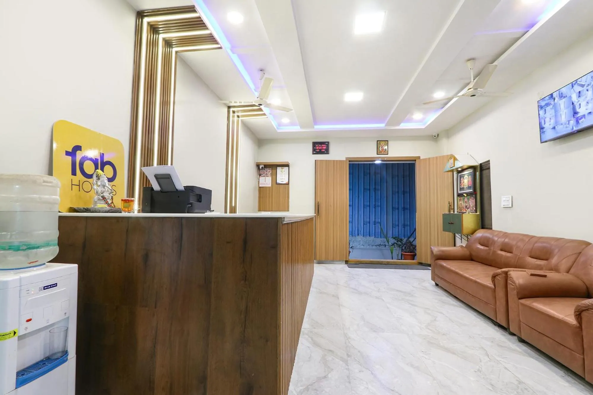 Lobby or reception in FabHotel Simhadri Grand-Nr Khammam Railway Station