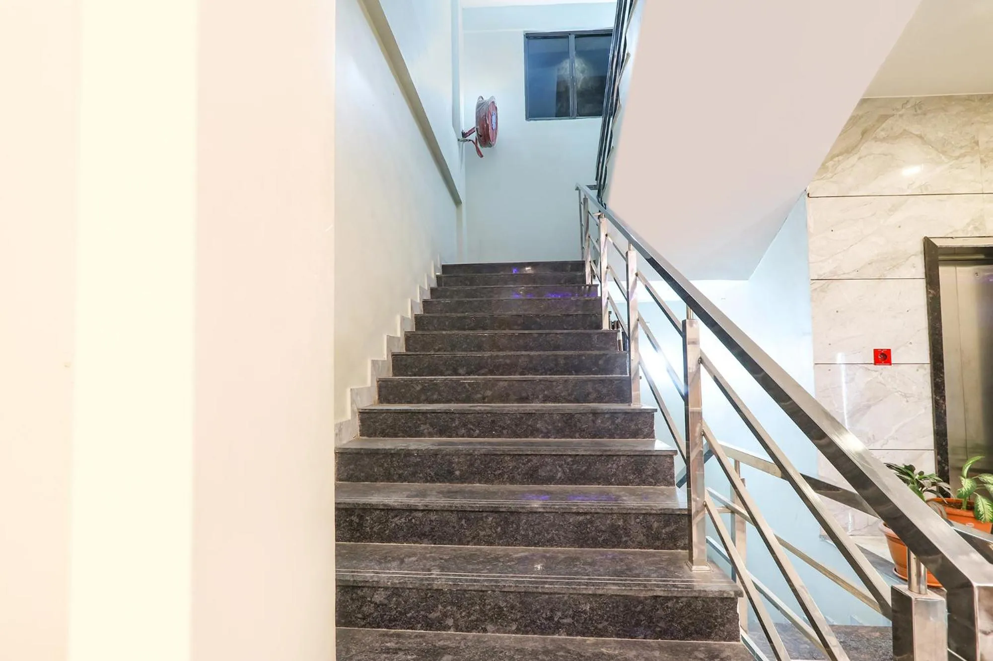 Lobby or reception in FabHotel Simhadri Grand-Nr Khammam Railway Station