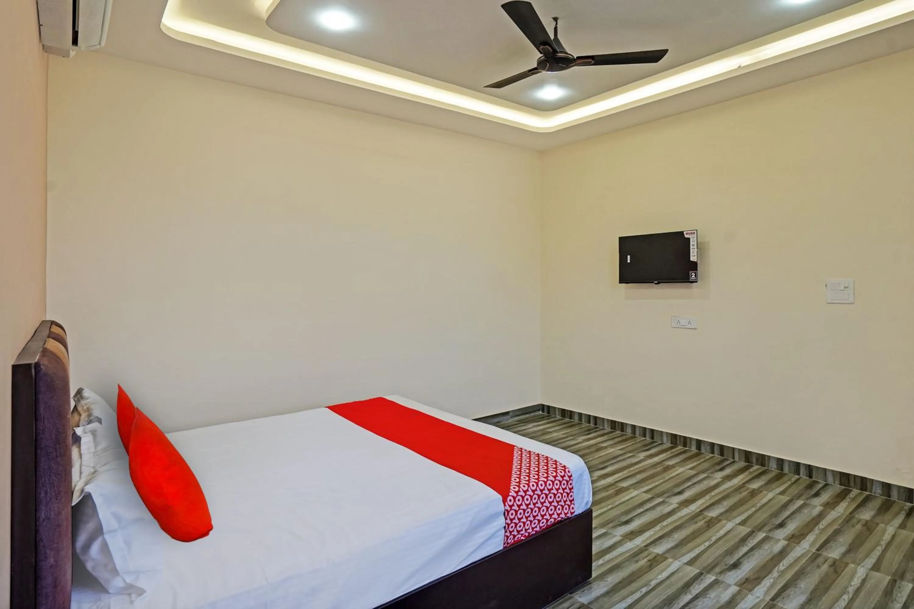 Bedroom, Bed in Hotel O Flagship Hotel Lotus Highway Inn