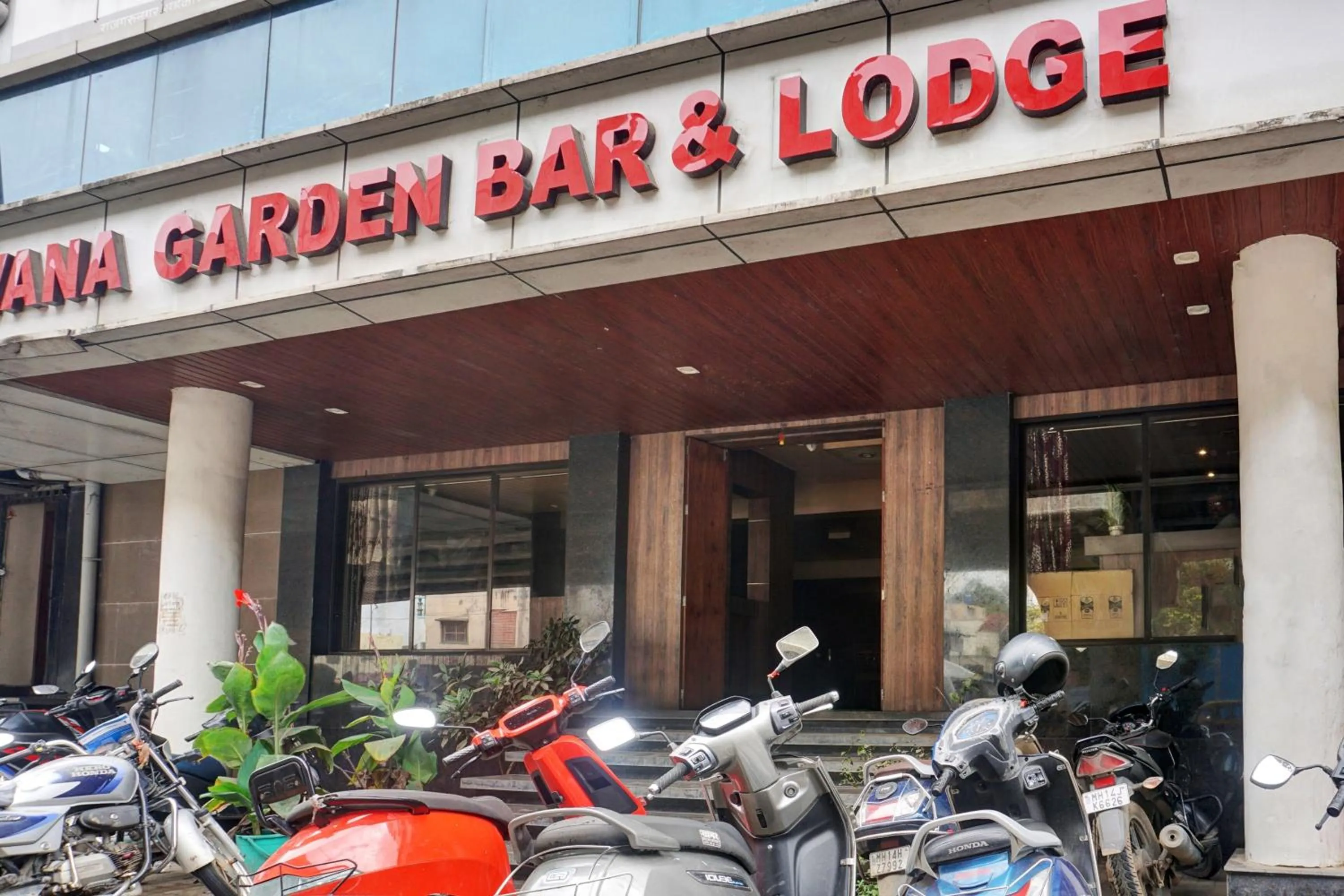 Facade/entrance in Hotel O Savanna Garden Lodge