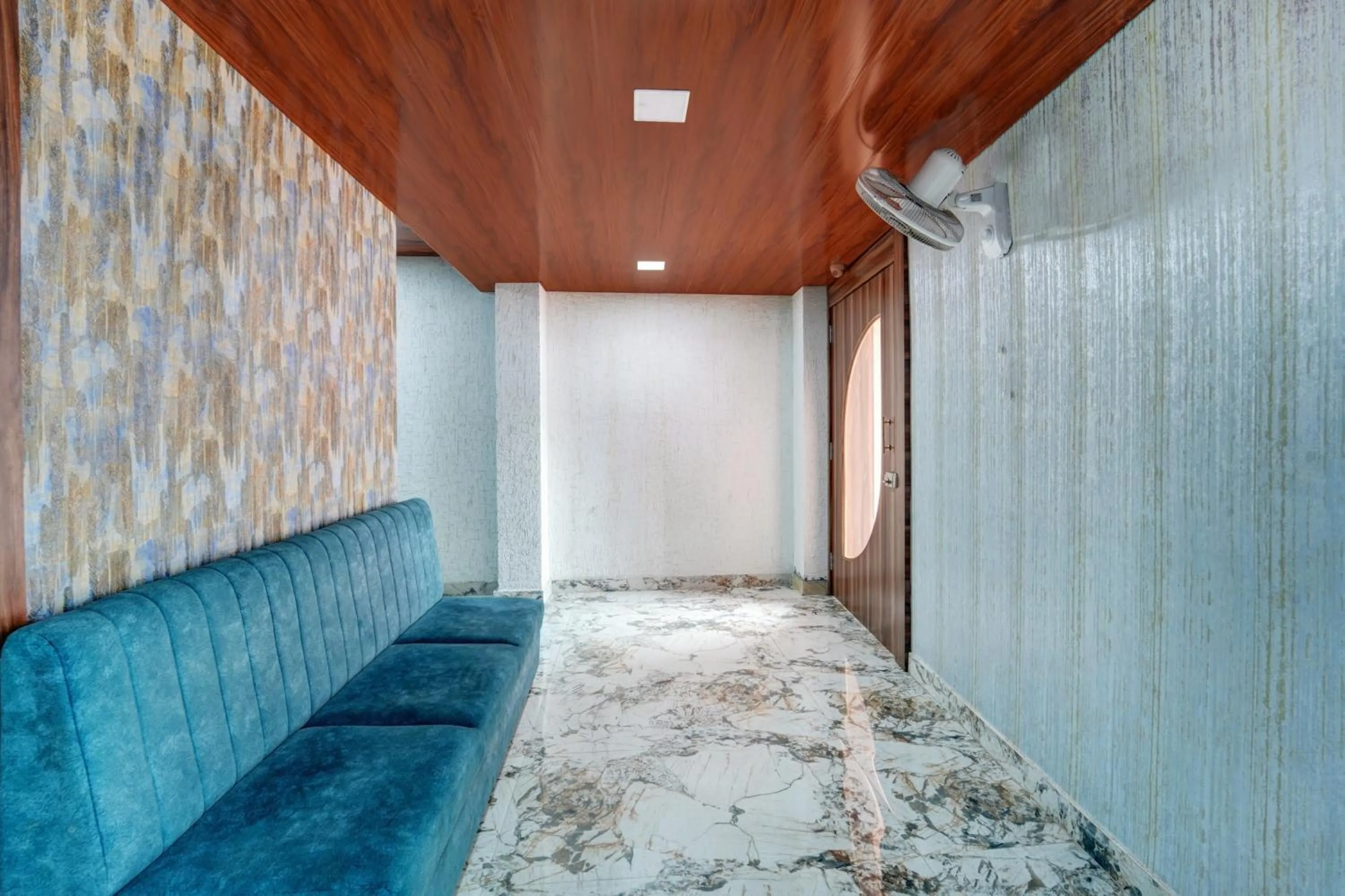 Lobby or reception in Hotel O Snug Inn