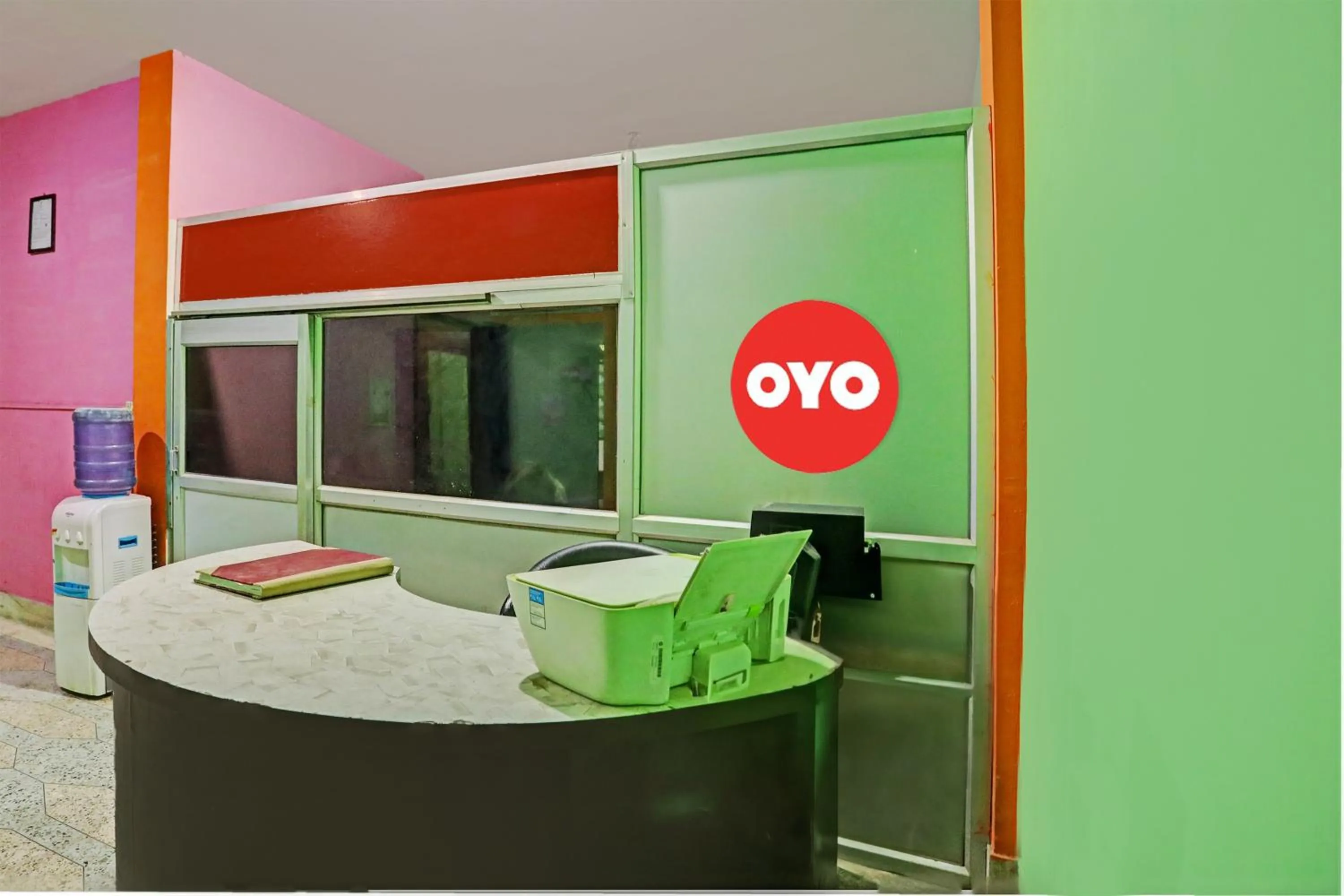 Lobby or reception in OYO Flagship Hotel Waves