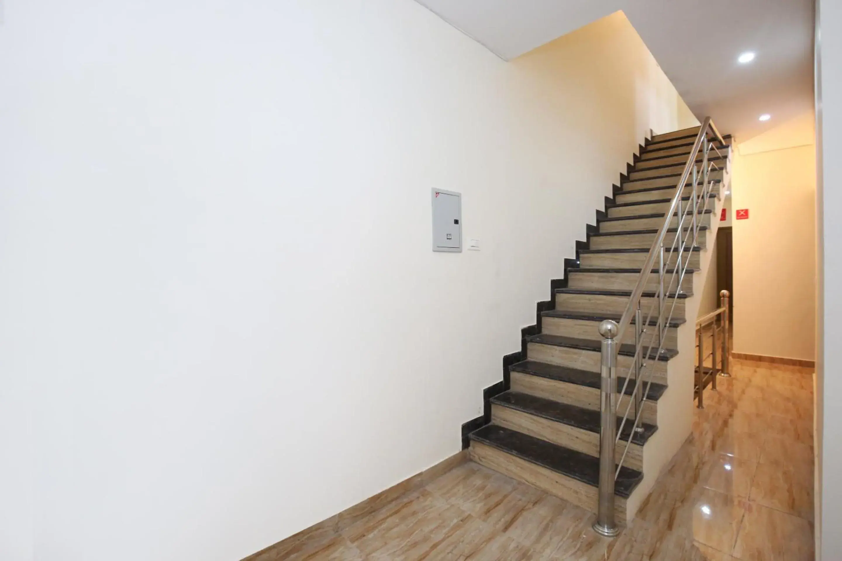 Hotel O Zirakpur City Court Complex Formerly The Platinum Hotel O Zirakpur City Court Complex Formerly The Platinum