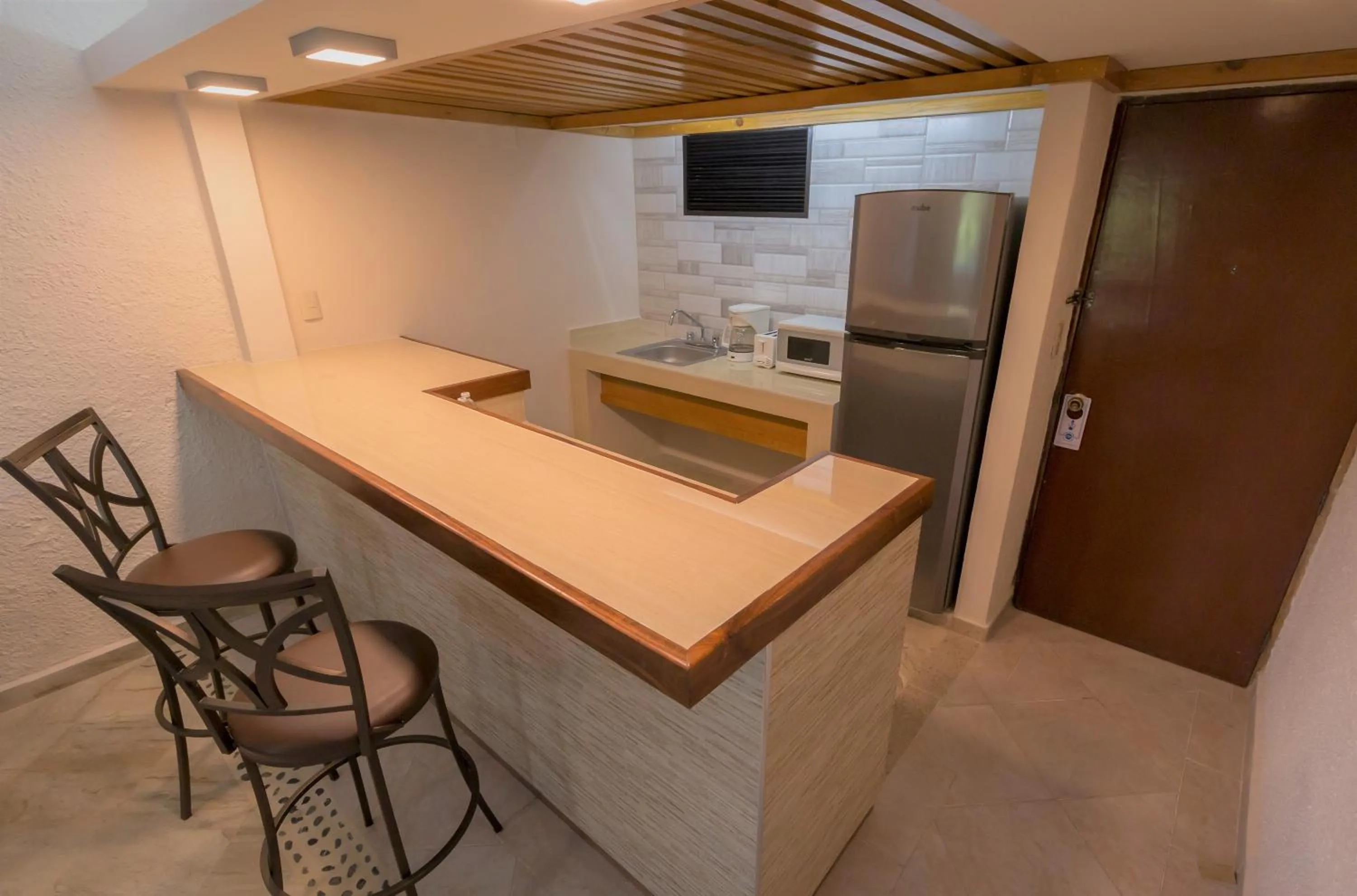 Casa del Mar Cozumel Hotel & Dive Resort with free access to an exclusive beach club