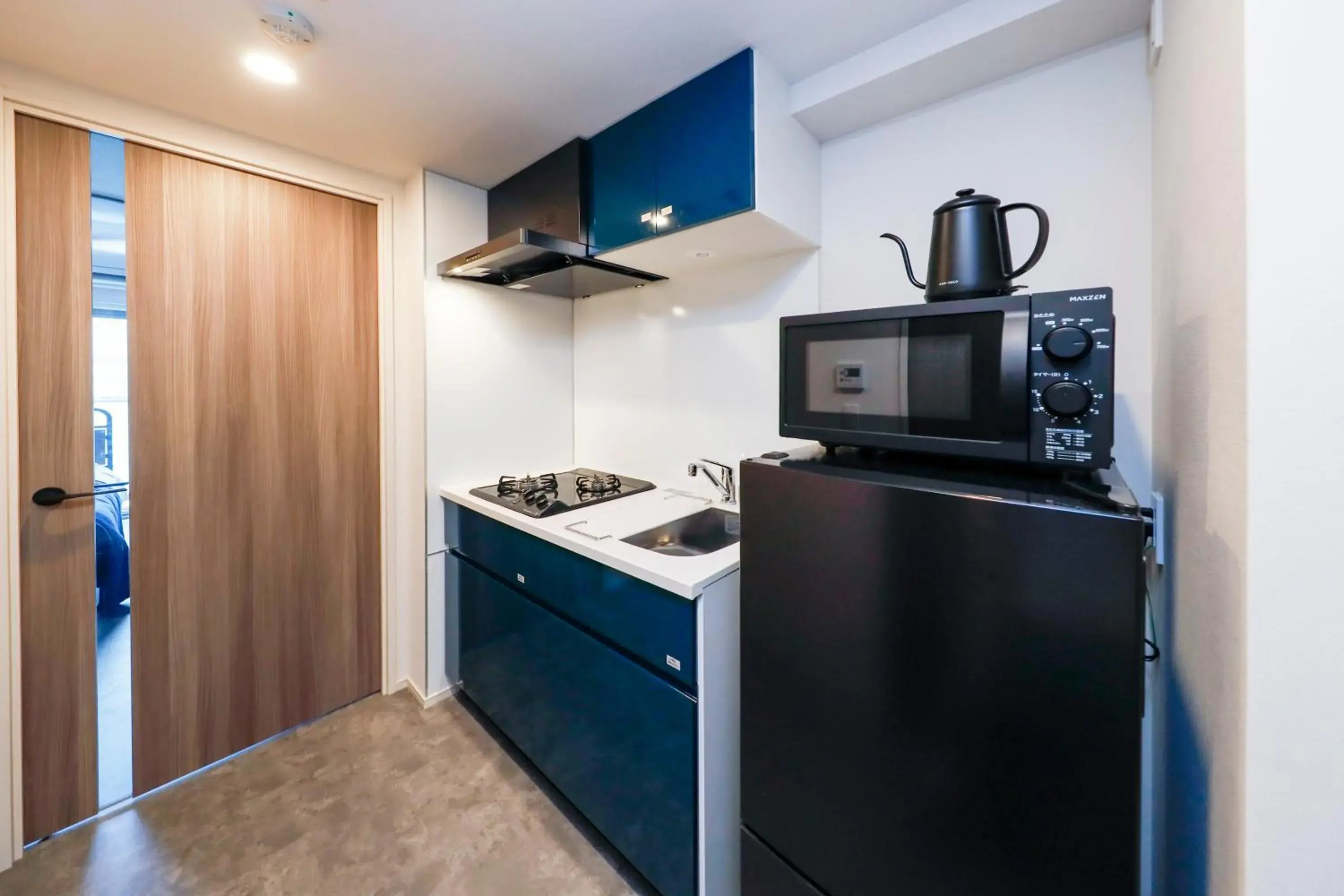 One-Bedroom Apartment in Seaside Tamachi by Tranova One-Bedroom Apartment in Seaside Tamachi by Tranova