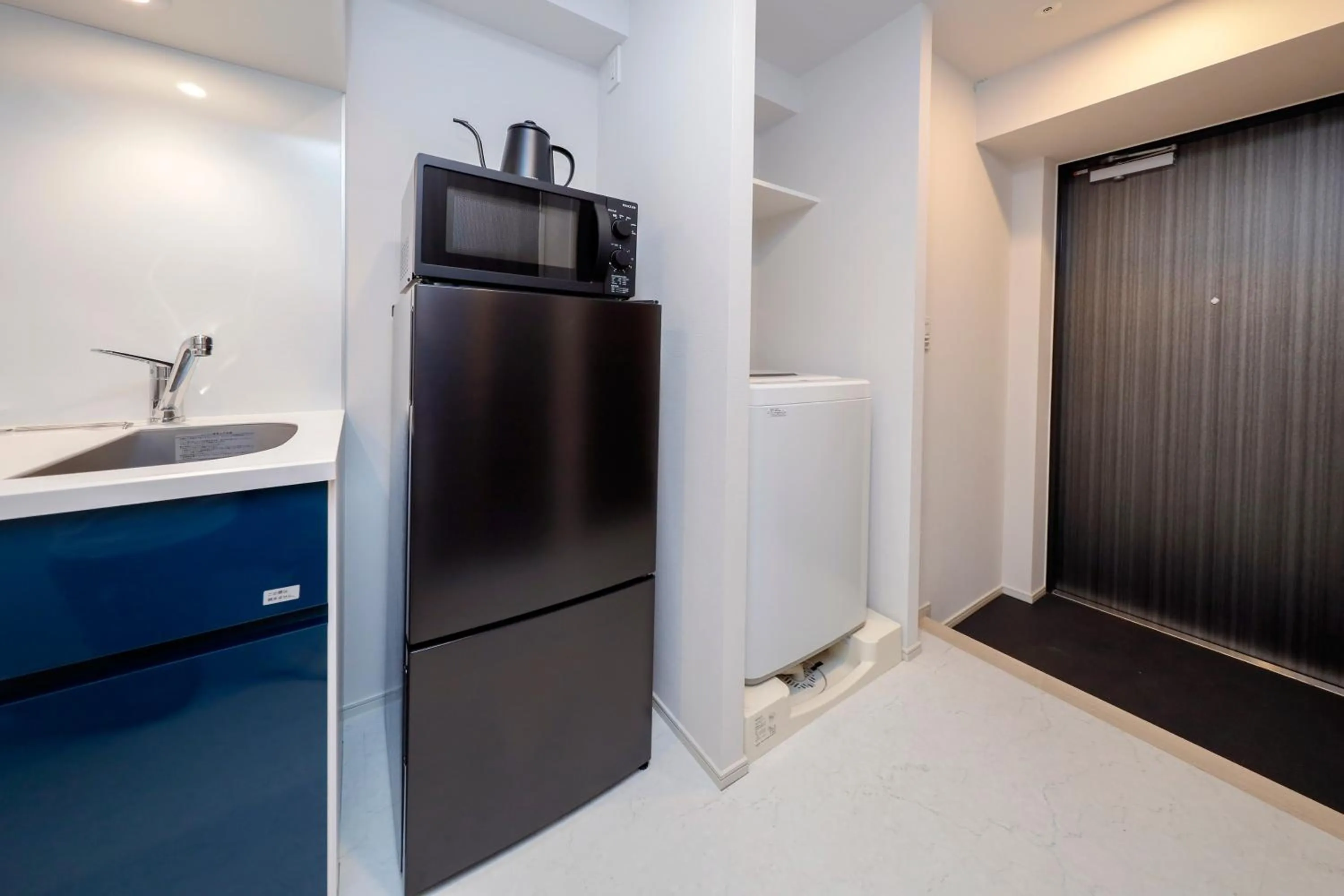 Seaside Tamachi by Tranova