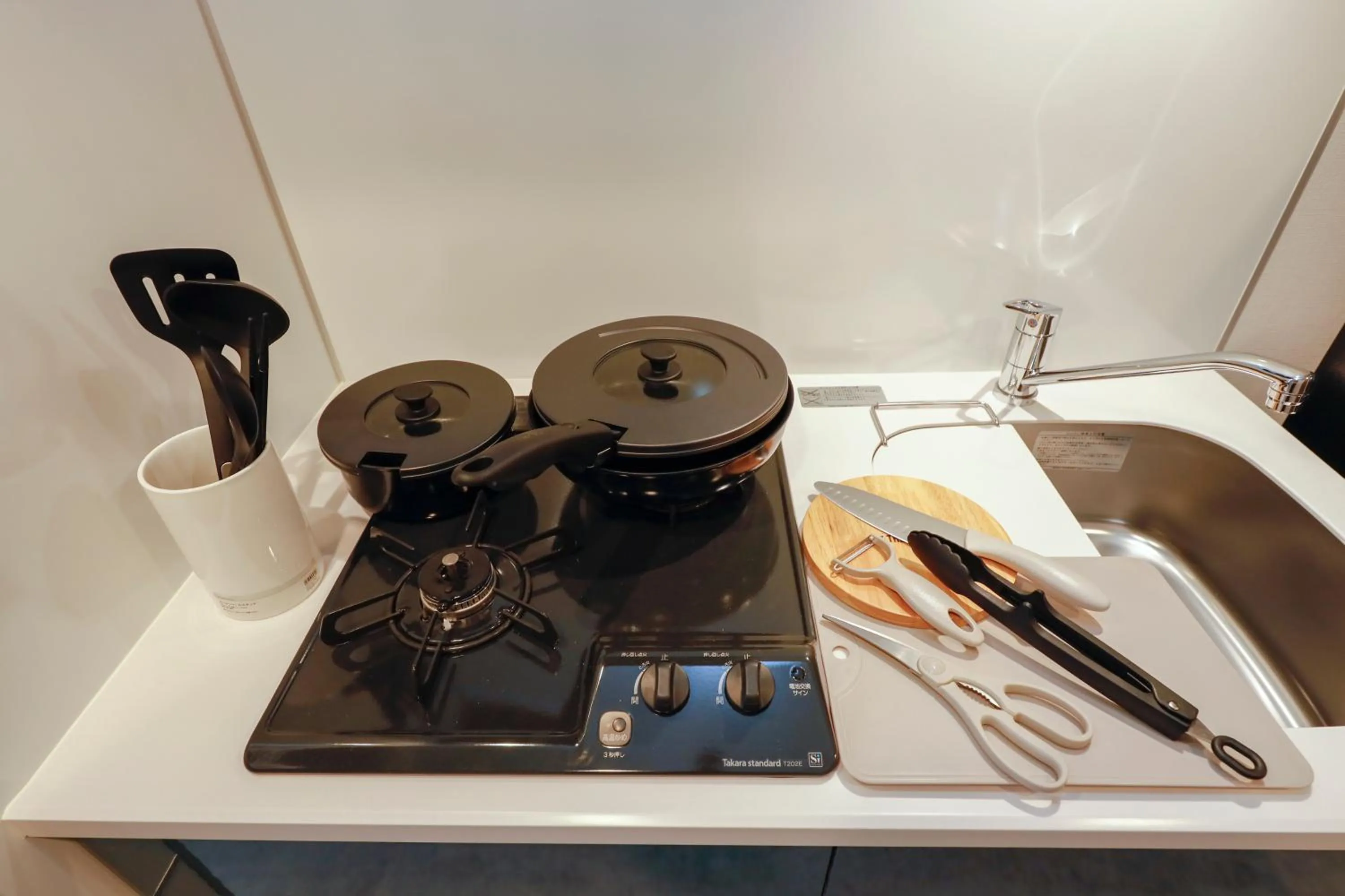 Seaside Tamachi by Tranova