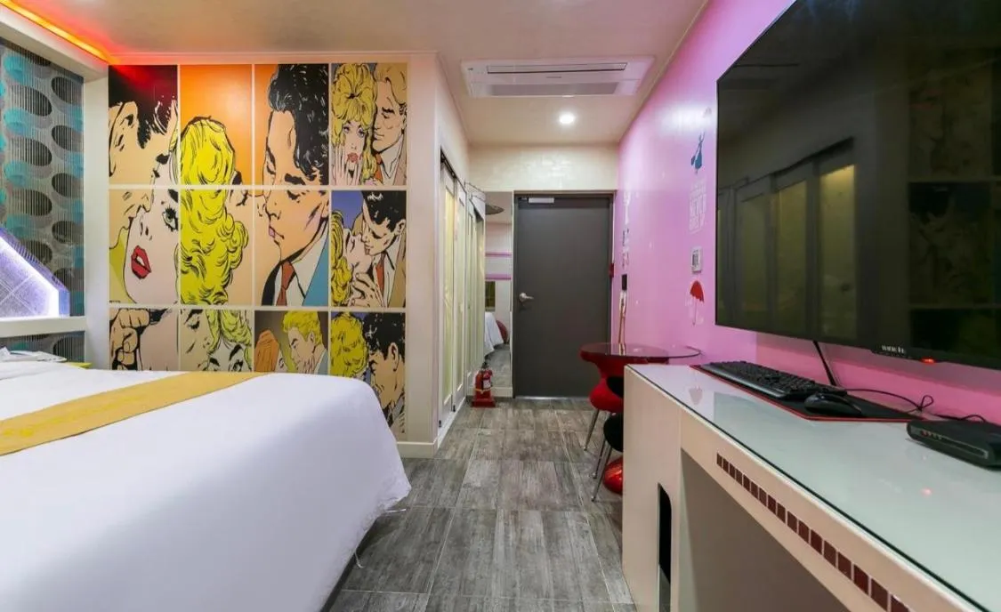 Bed in Hera drive in hotel